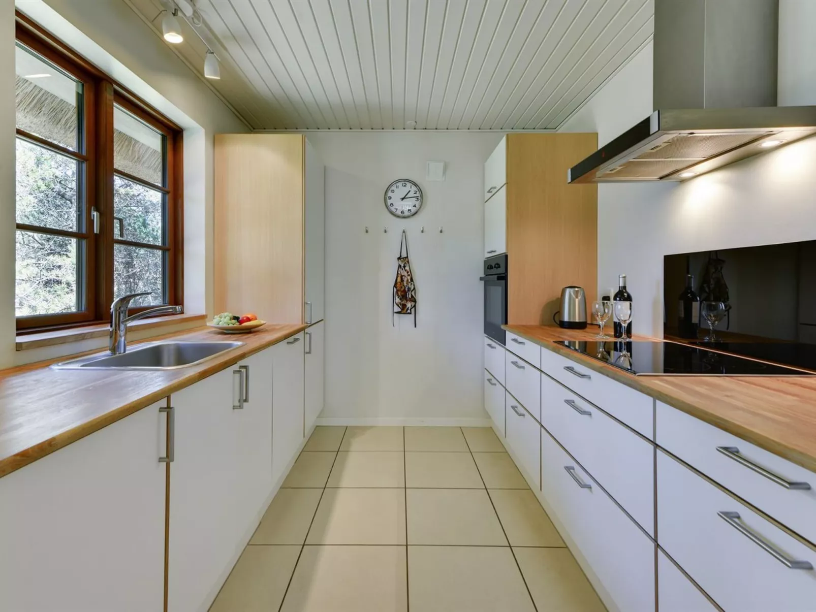 "Satzur" - 800m from the sea-Inside