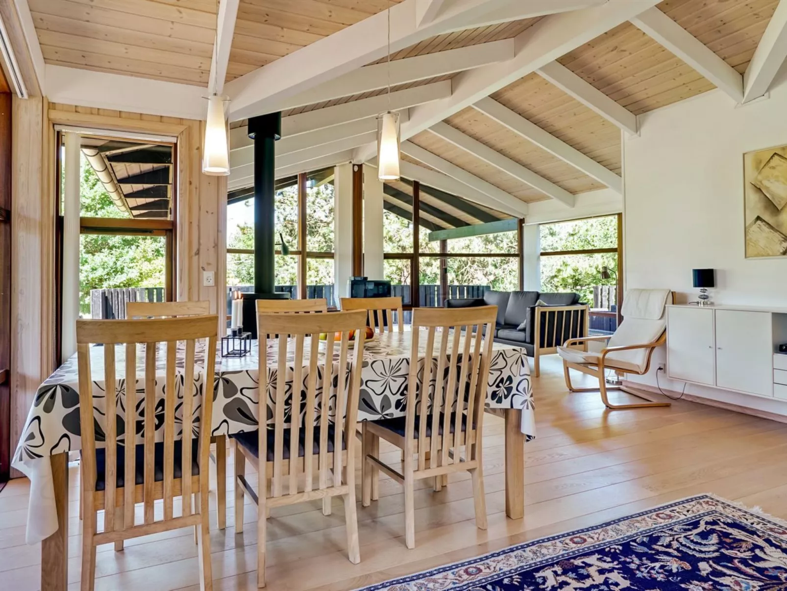 "Kali" - 900m to the fjord-Inside