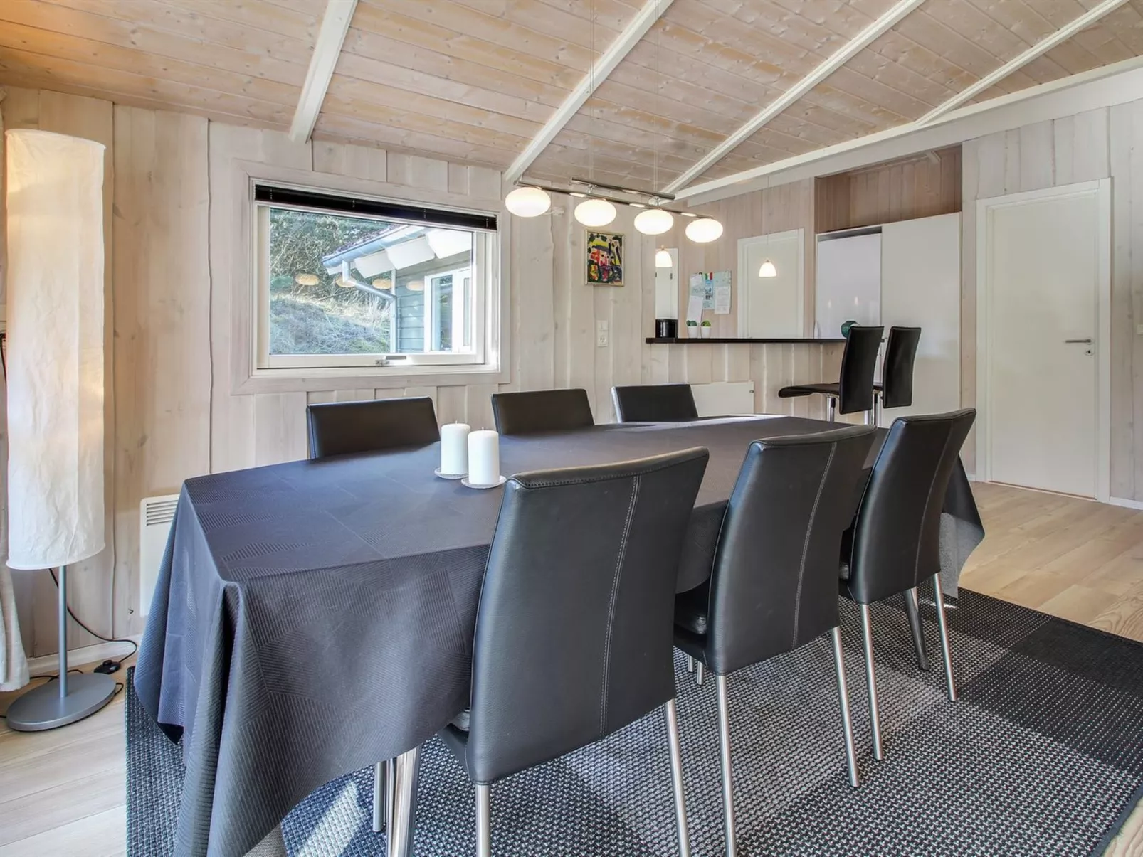 "Abiorn" - 2.5km from the sea-Inside