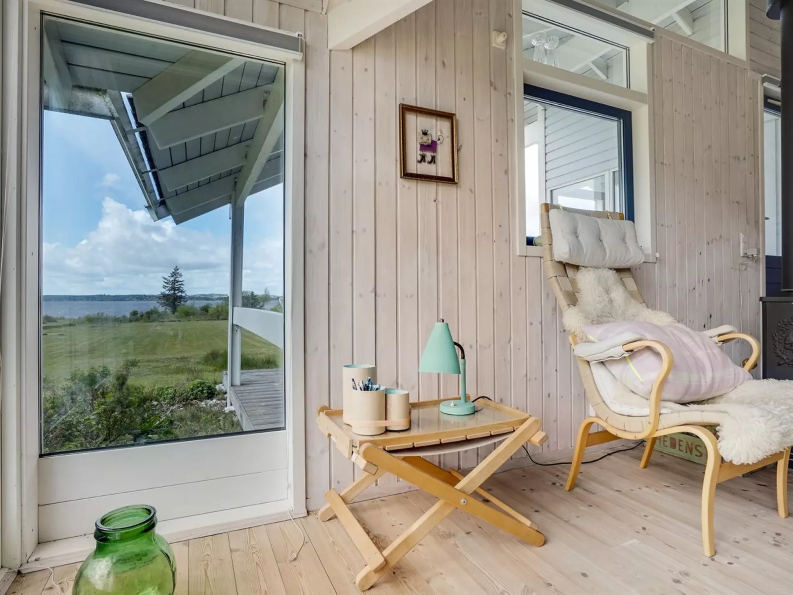 "Arleta" - 250m to the fjord-Inside