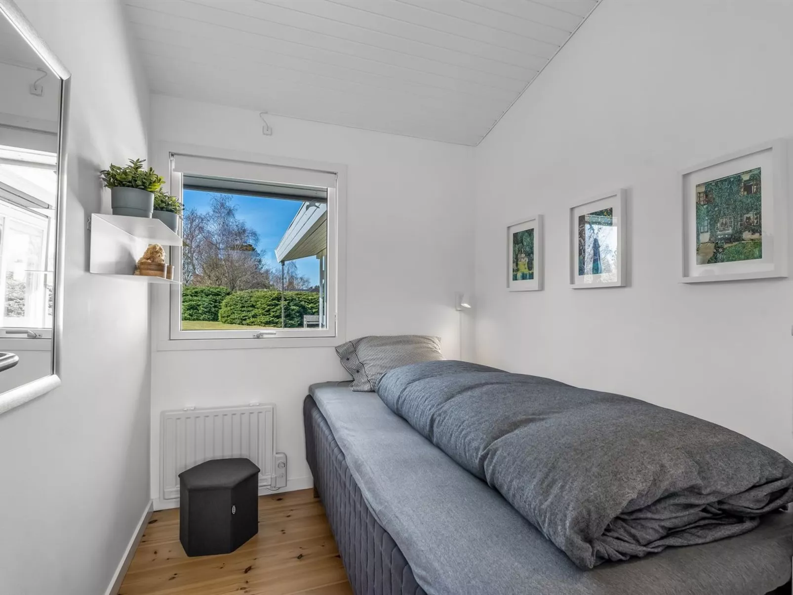 "Allaine" - 500m from the sea-Drinnen