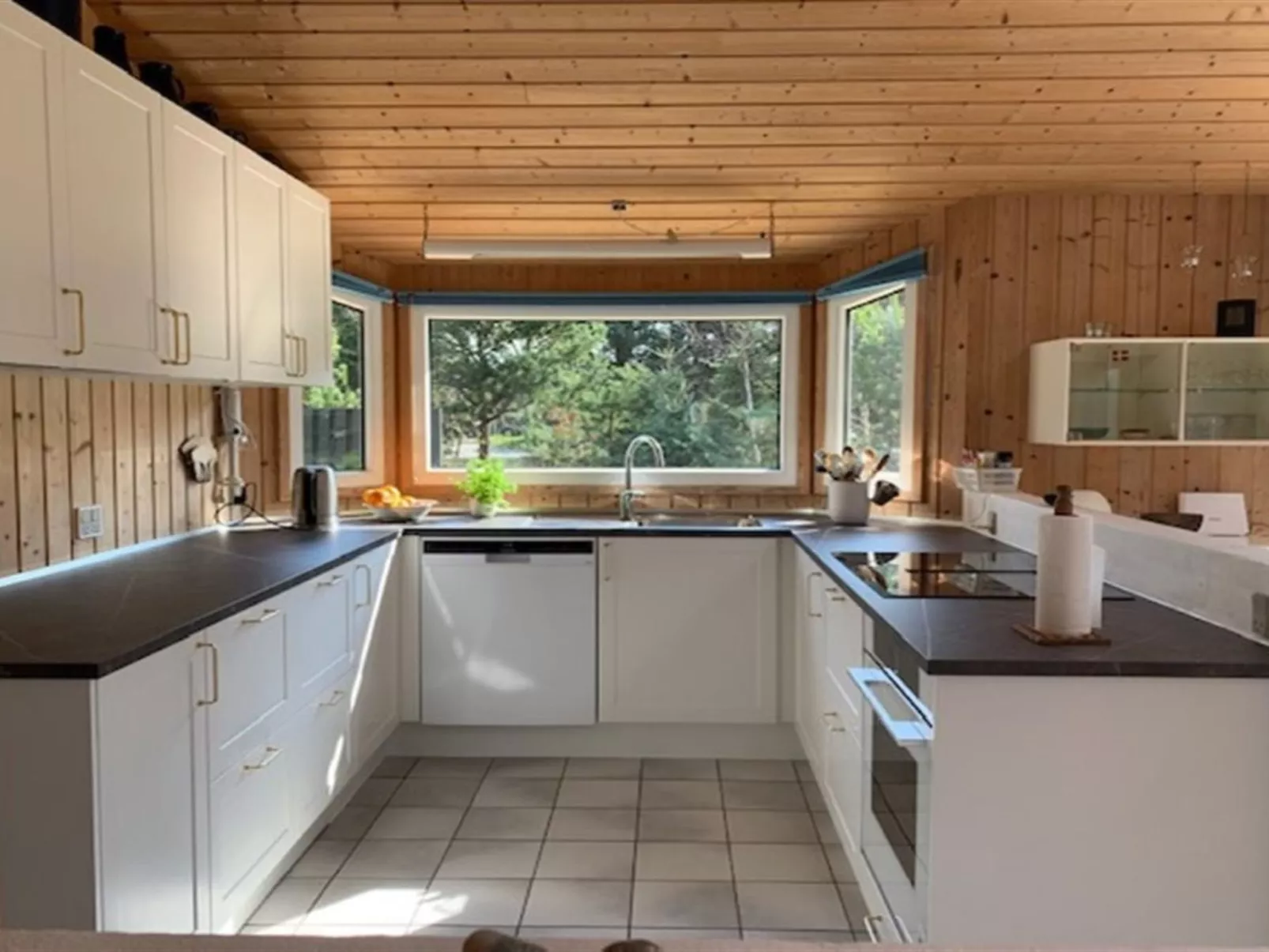 "Heggi" - 900m from the sea-Drinnen