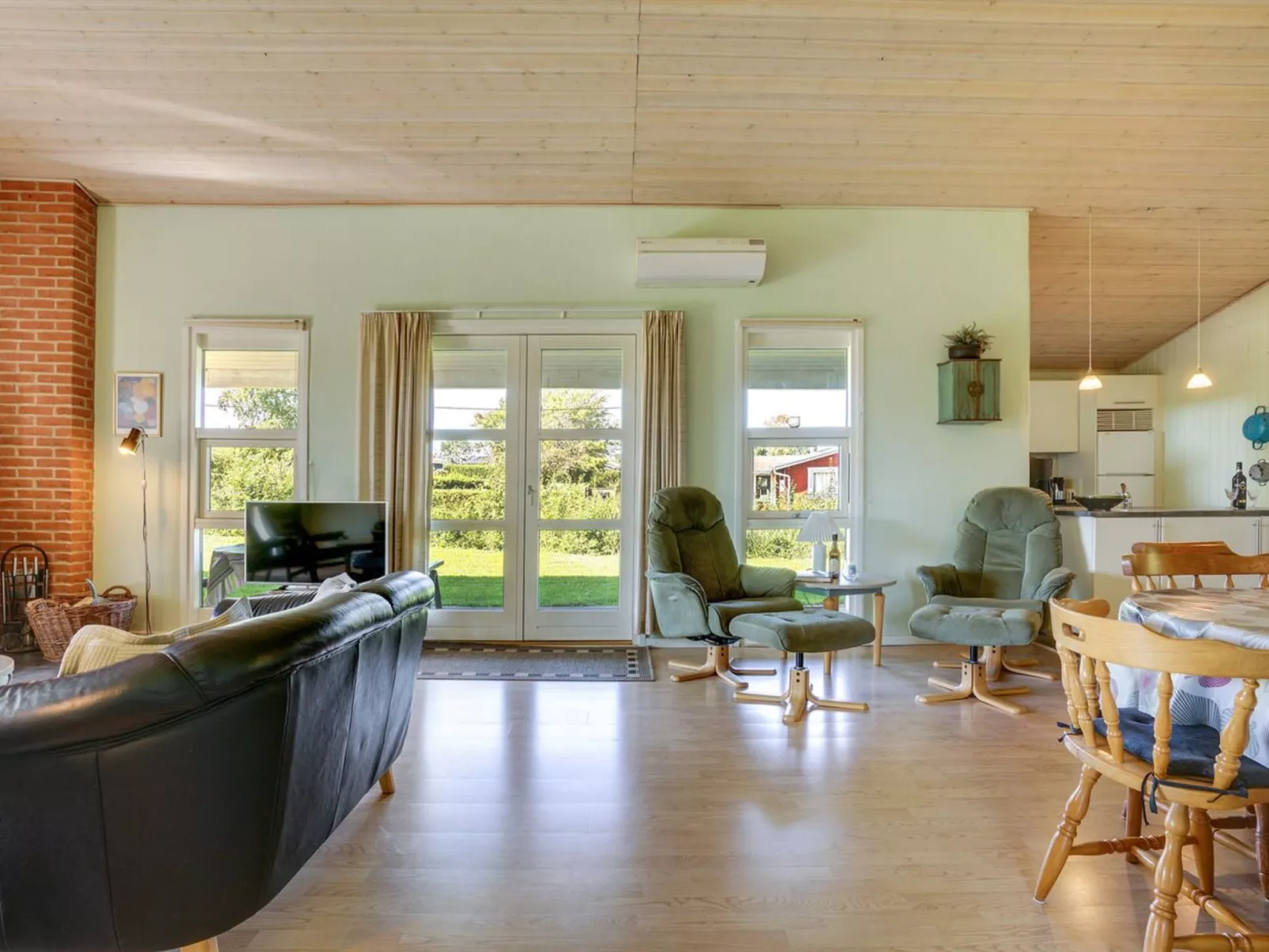 "Farnke" - 600m from the sea-Dedans