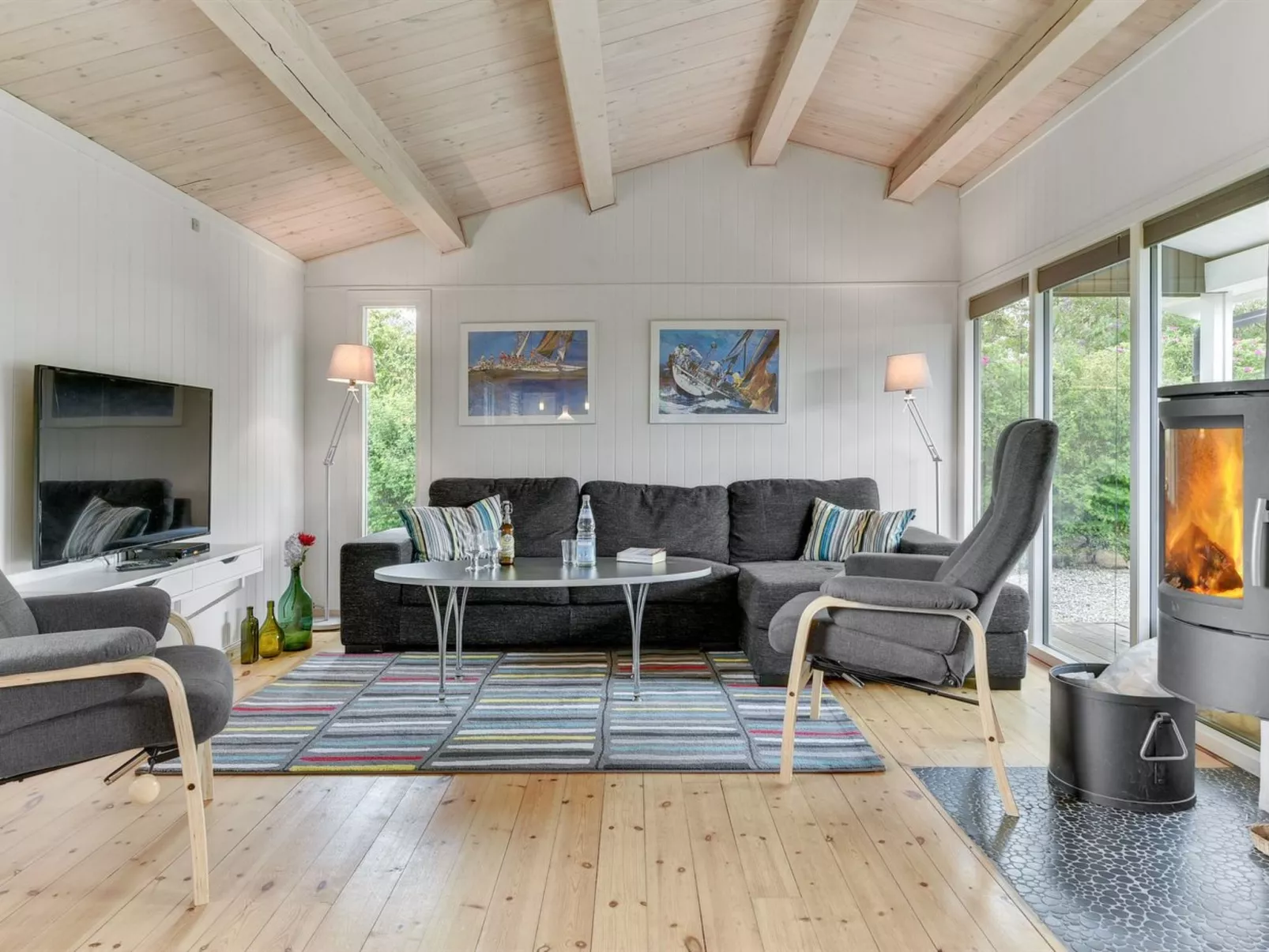 "Jenny" - 140m from the sea-Inside