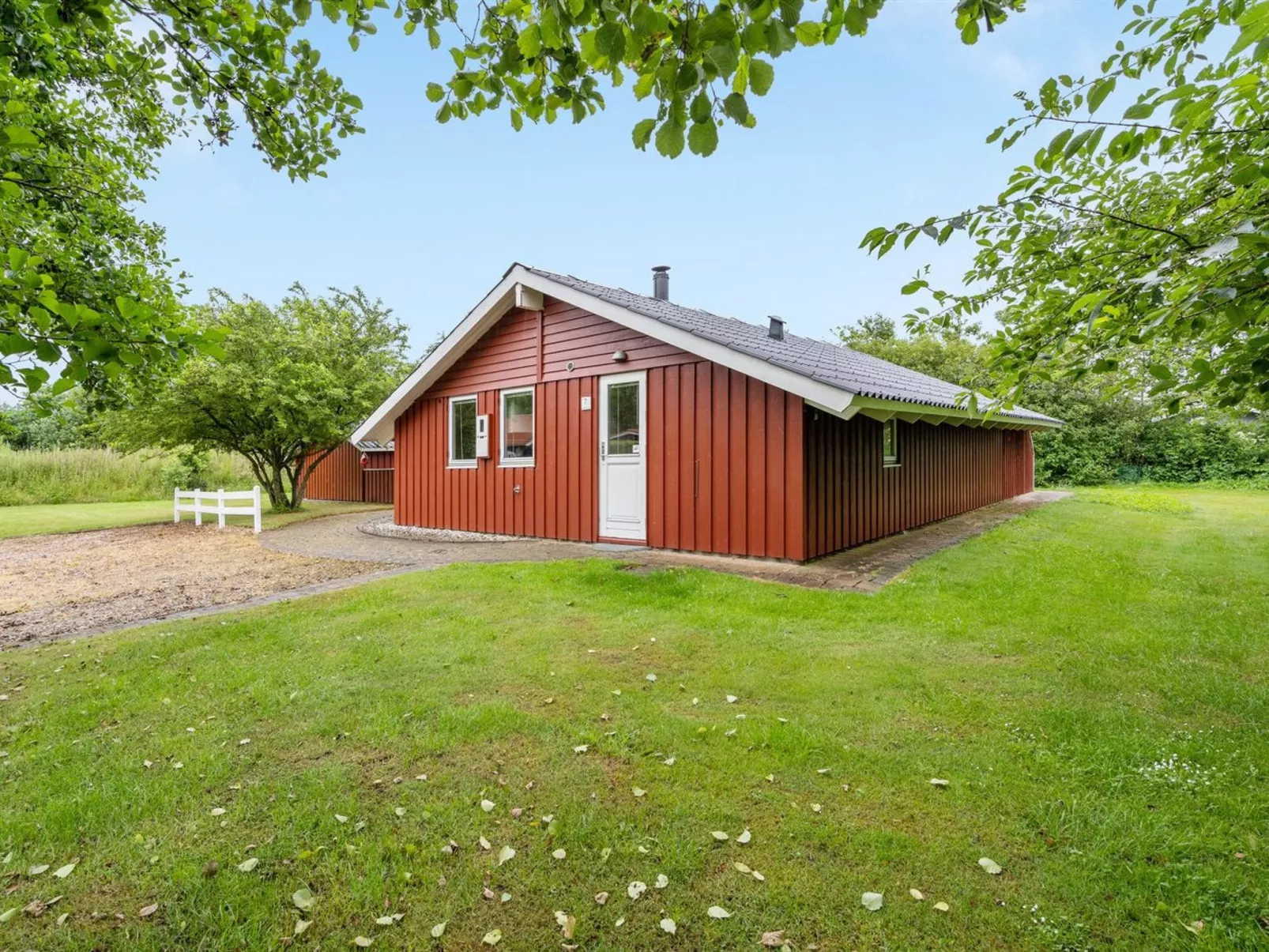 "Danna" - 850m to the fjord-Draußen