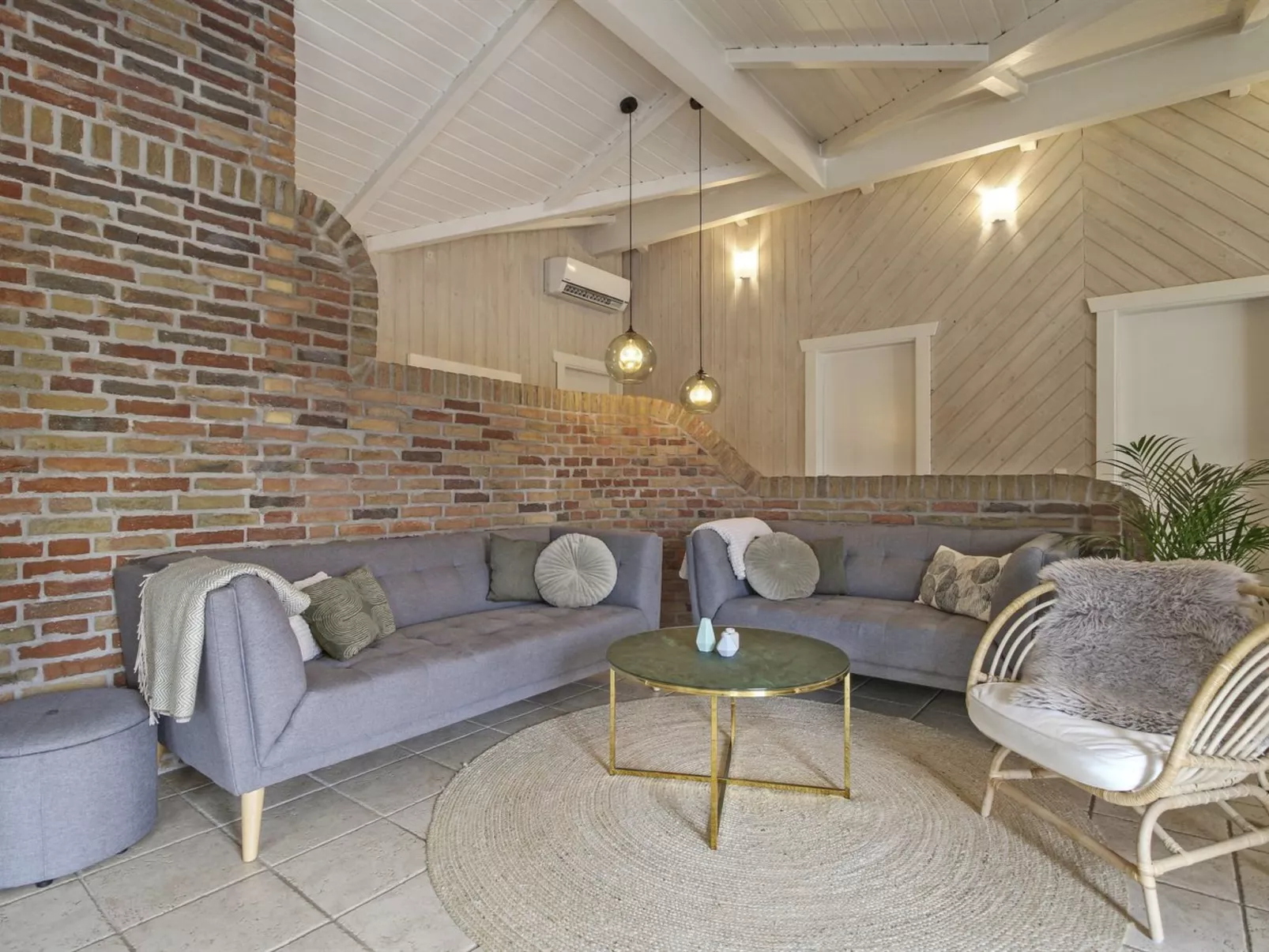 "Soini" - 900m from the sea-Dedans