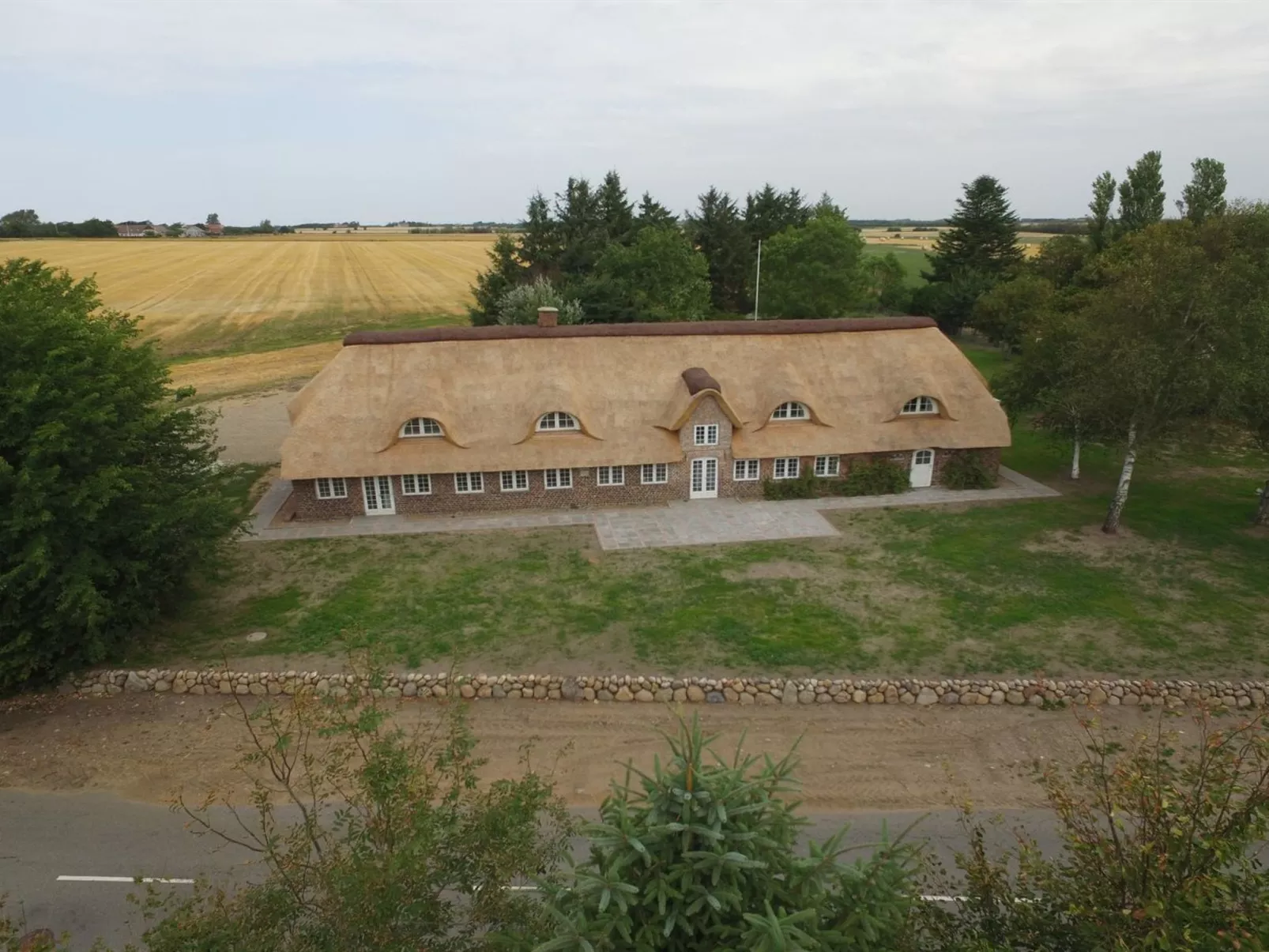 "Alitta" - 27km from the sea-Outside