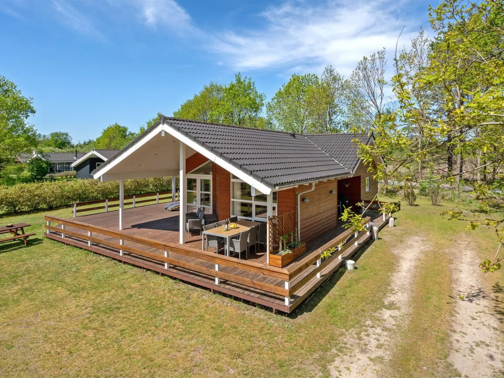 "Ebbi" - 36km from the sea-Outside