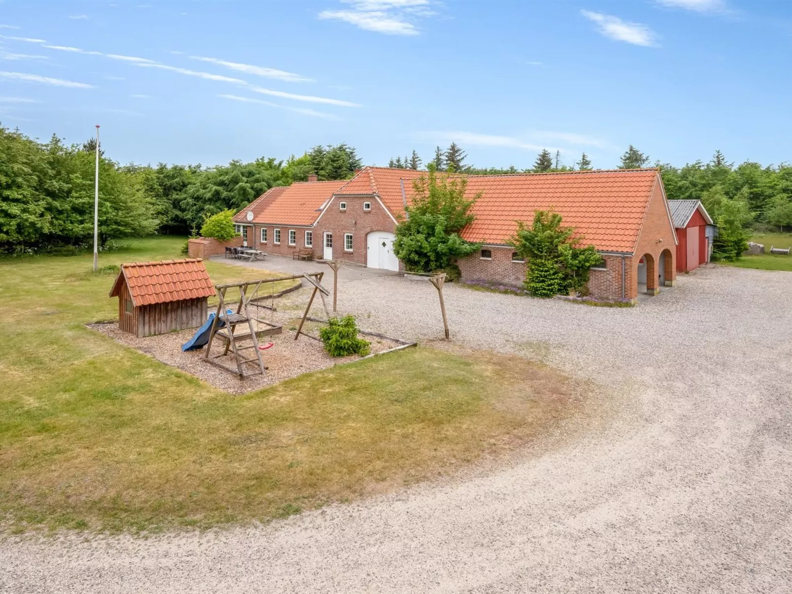 "Wilmar" - 1km to the fjord-Outside