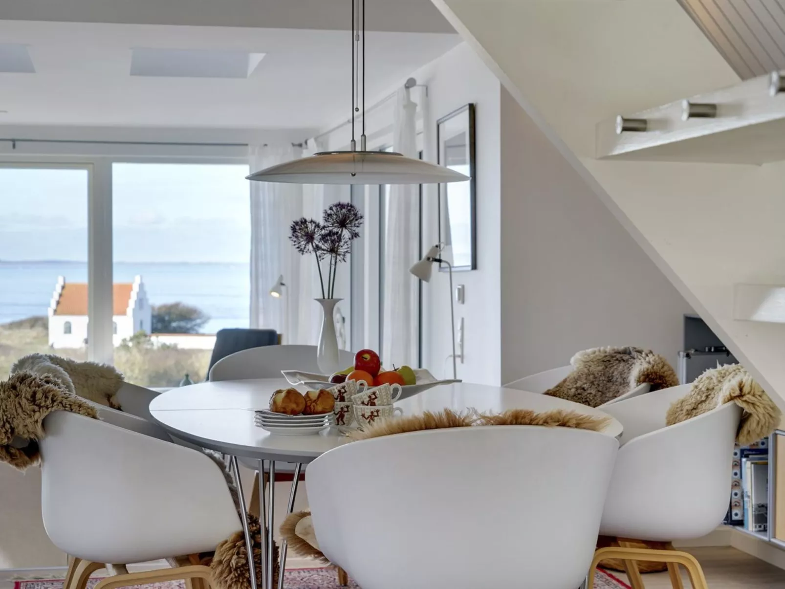 "Aranja" - 300m to the fjord-Inside