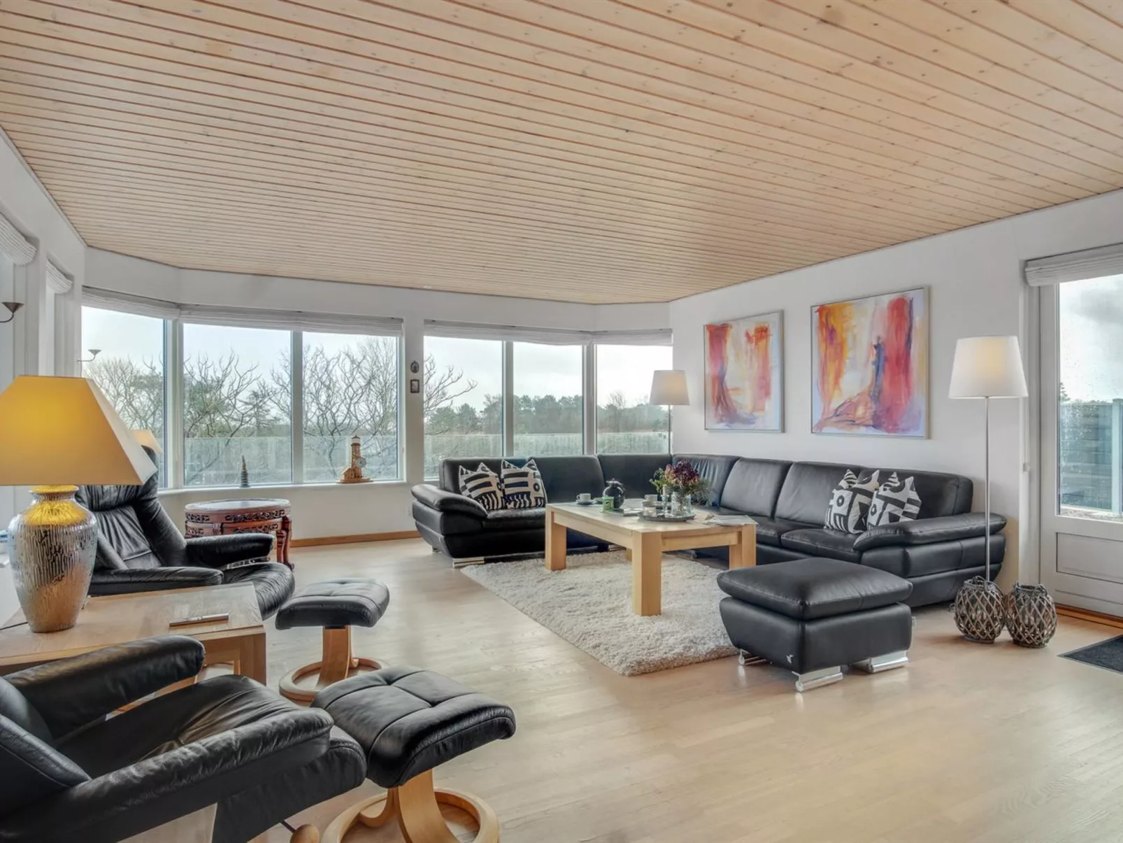 "Sahid" - 20m from the sea-Inside