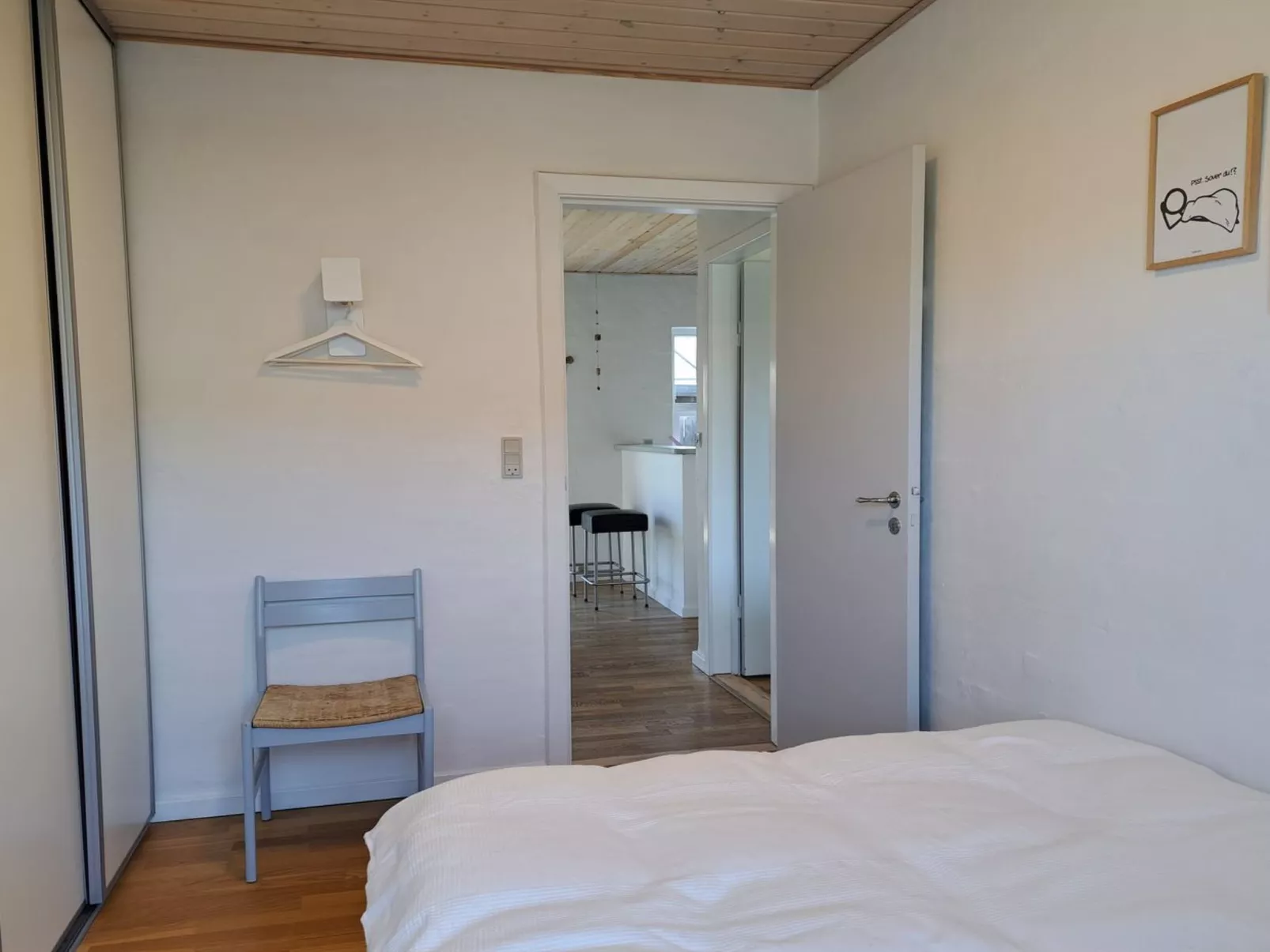 "Falk" - 900m from the sea-Inside