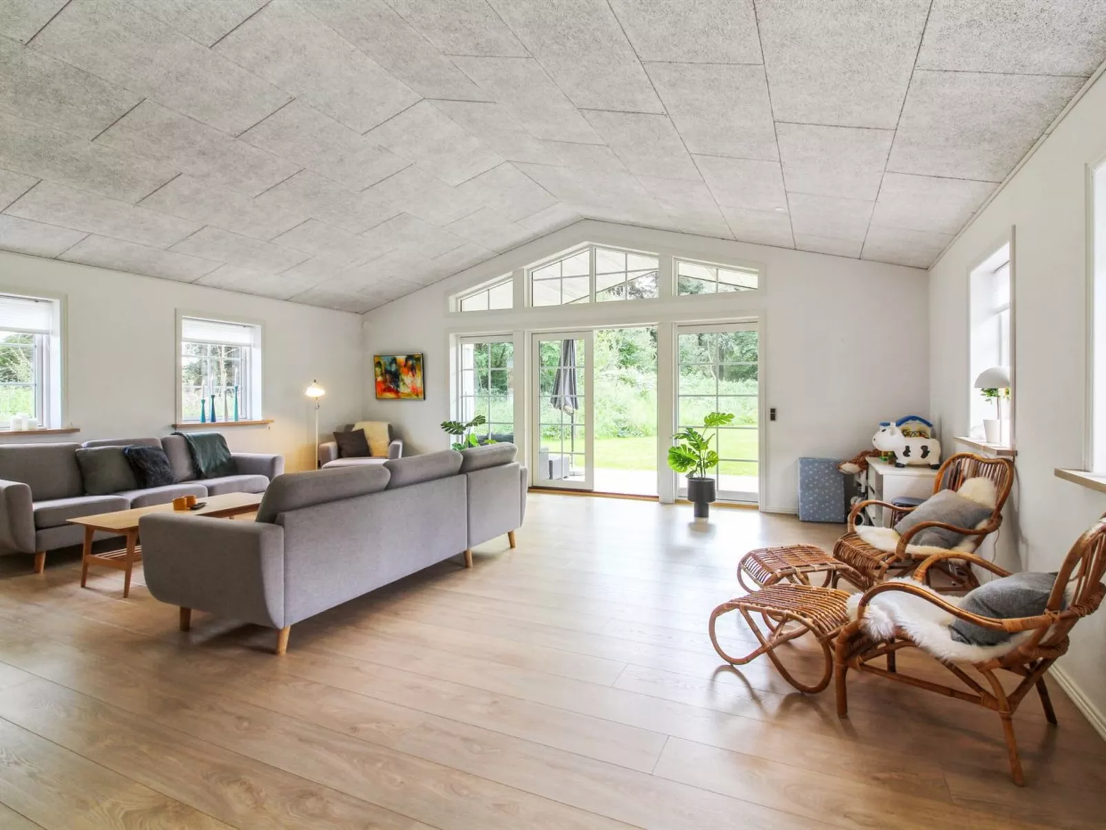 "Hela" - 1.4km from the sea-Inside