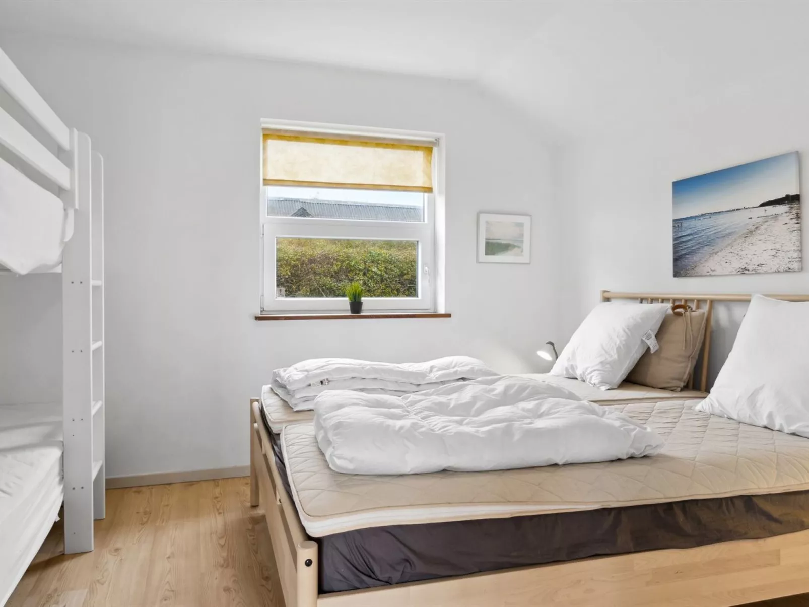 "Thrugels" - 600m from the sea-Inside