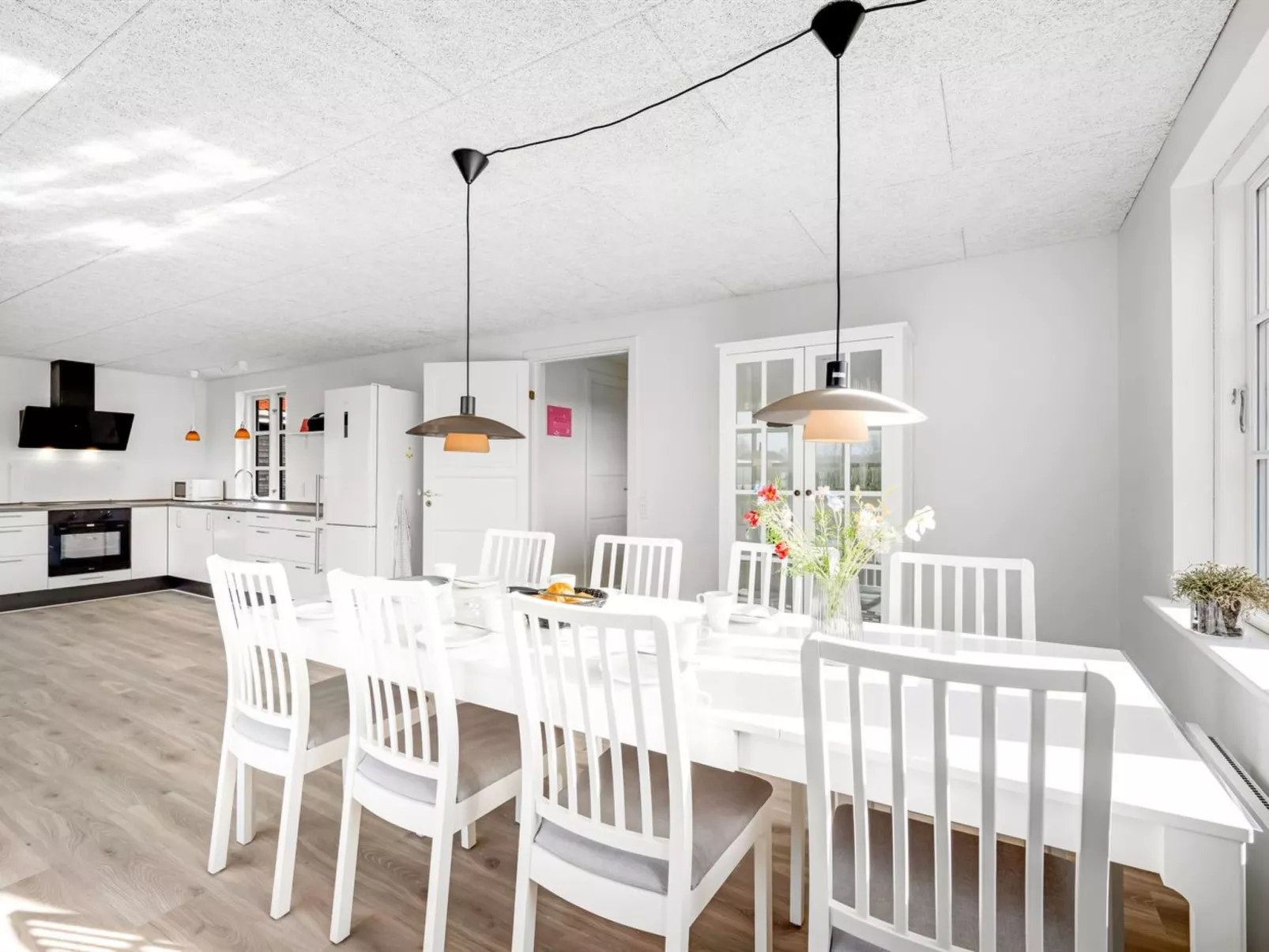 "Torhild" - 700m from the sea-Dedans