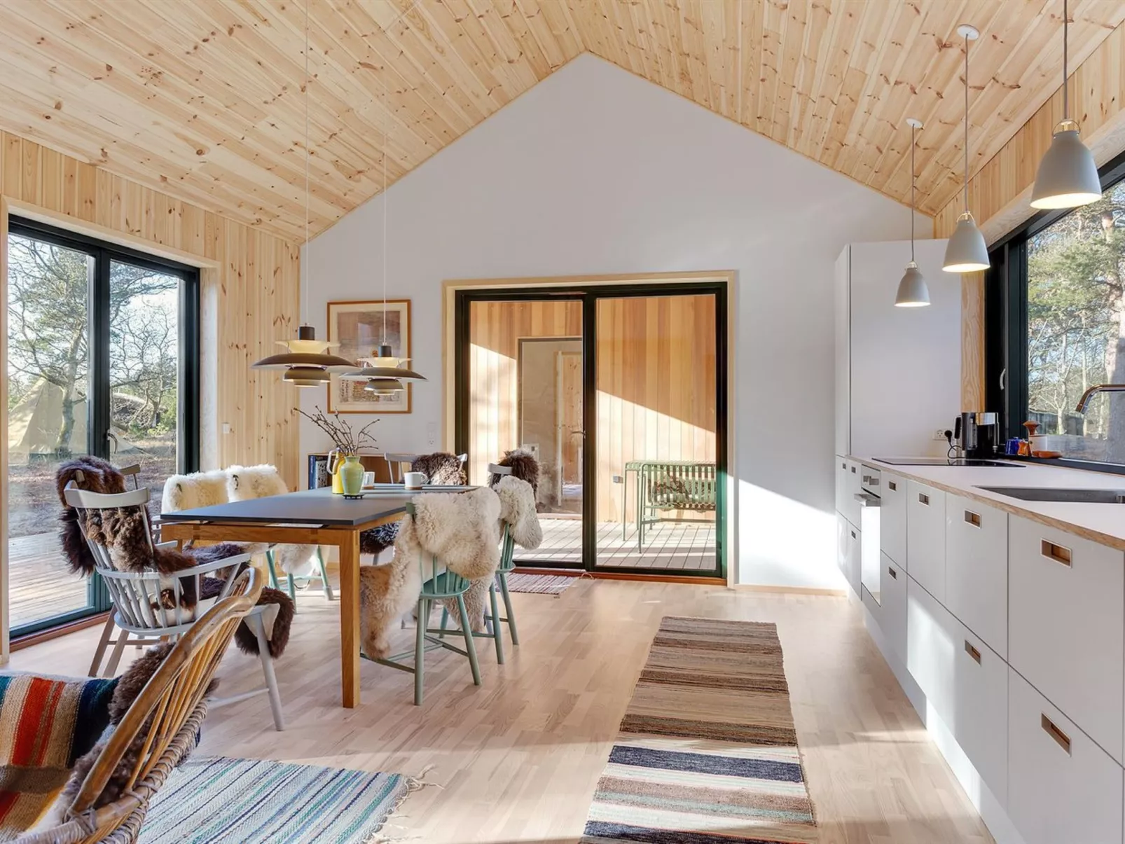 "Blakke" - 200m from the sea-Drinnen