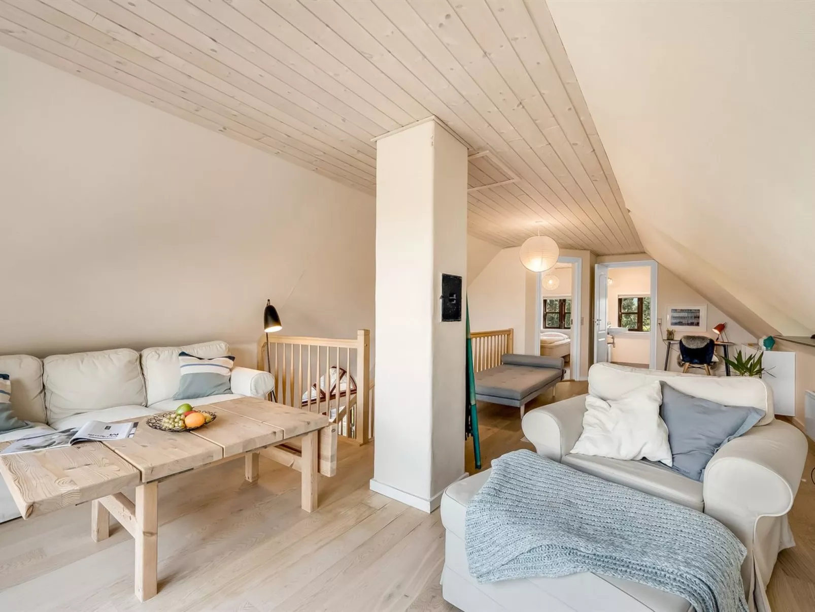 "Hendrina" - 250m to the fjord-Inside