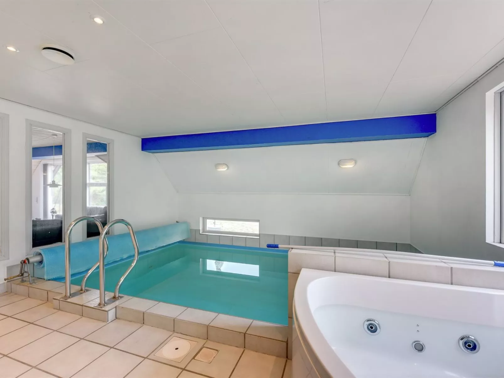 "Tabithe" - 2.2km from the sea-Outside