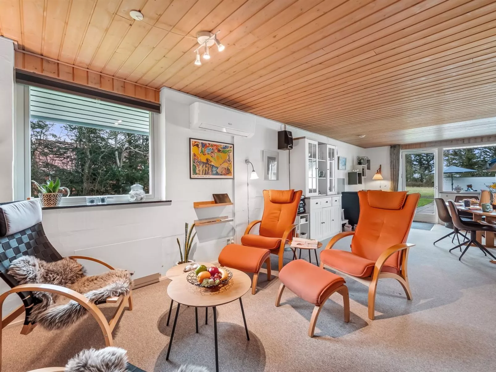 "Moreen" - 200m to the fjord-Dedans