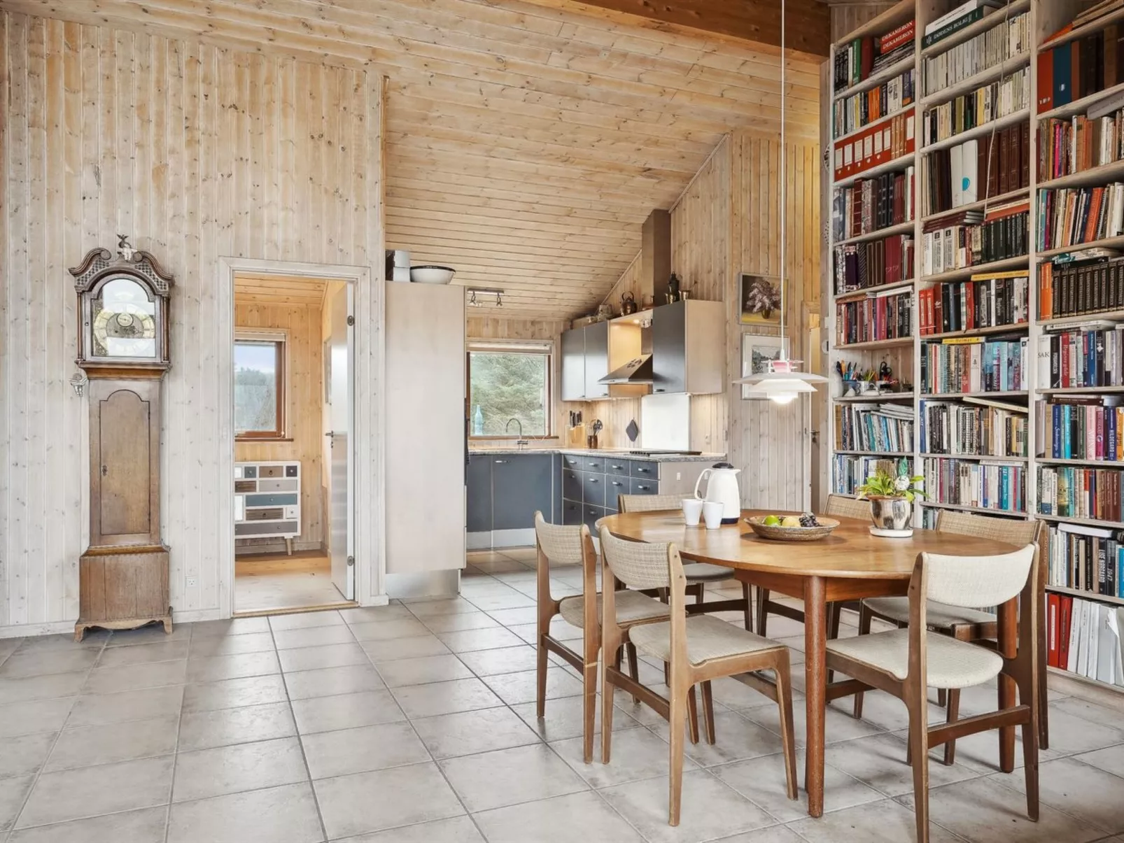 "Gidske" - 300m from the sea-Drinnen