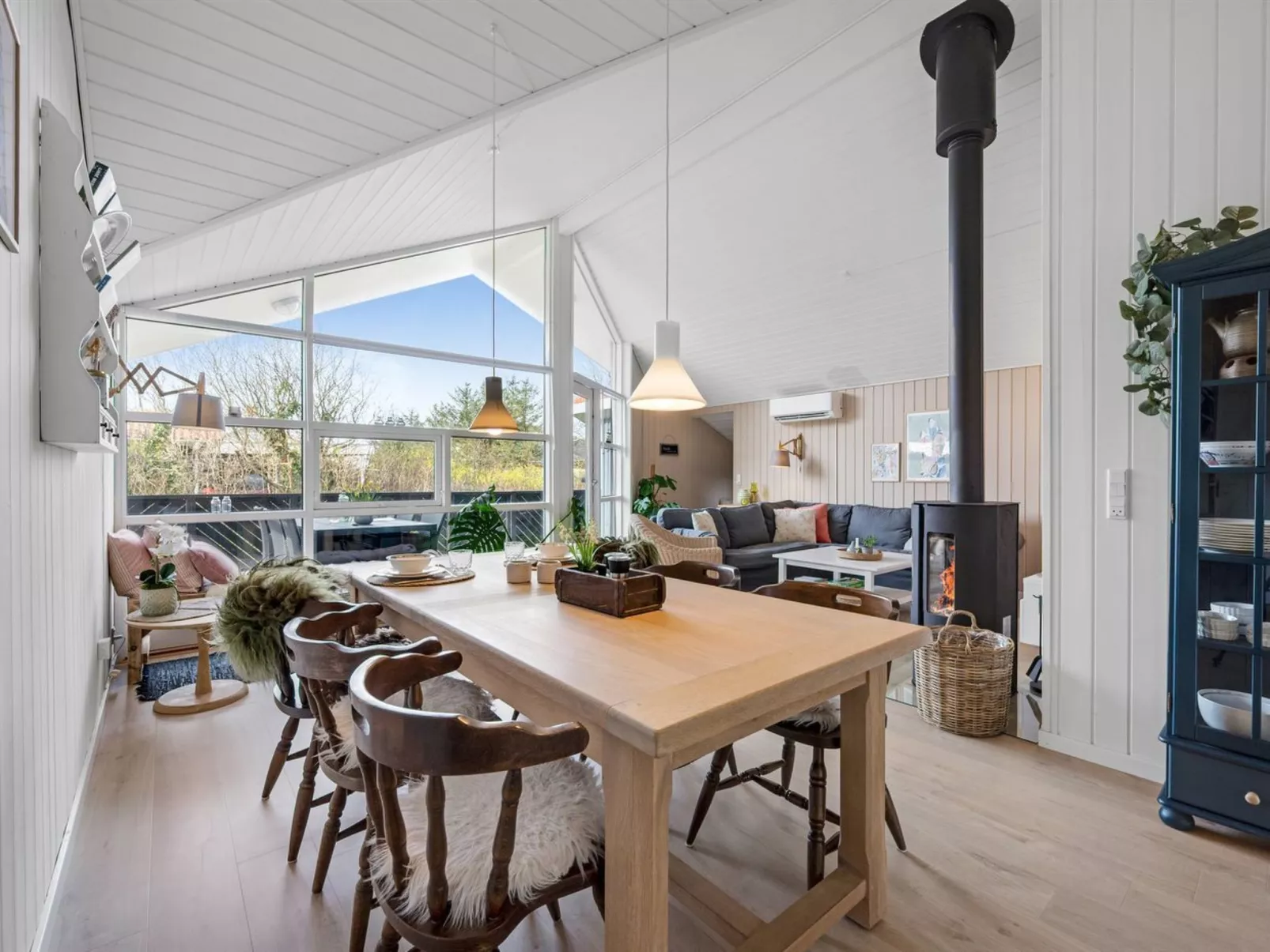 "Ingelis" - 150m to the fjord-Inside