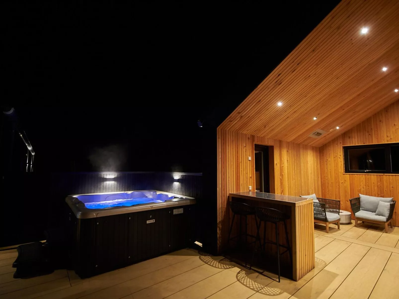 "Menja" - 1.4km from the sea-Inside