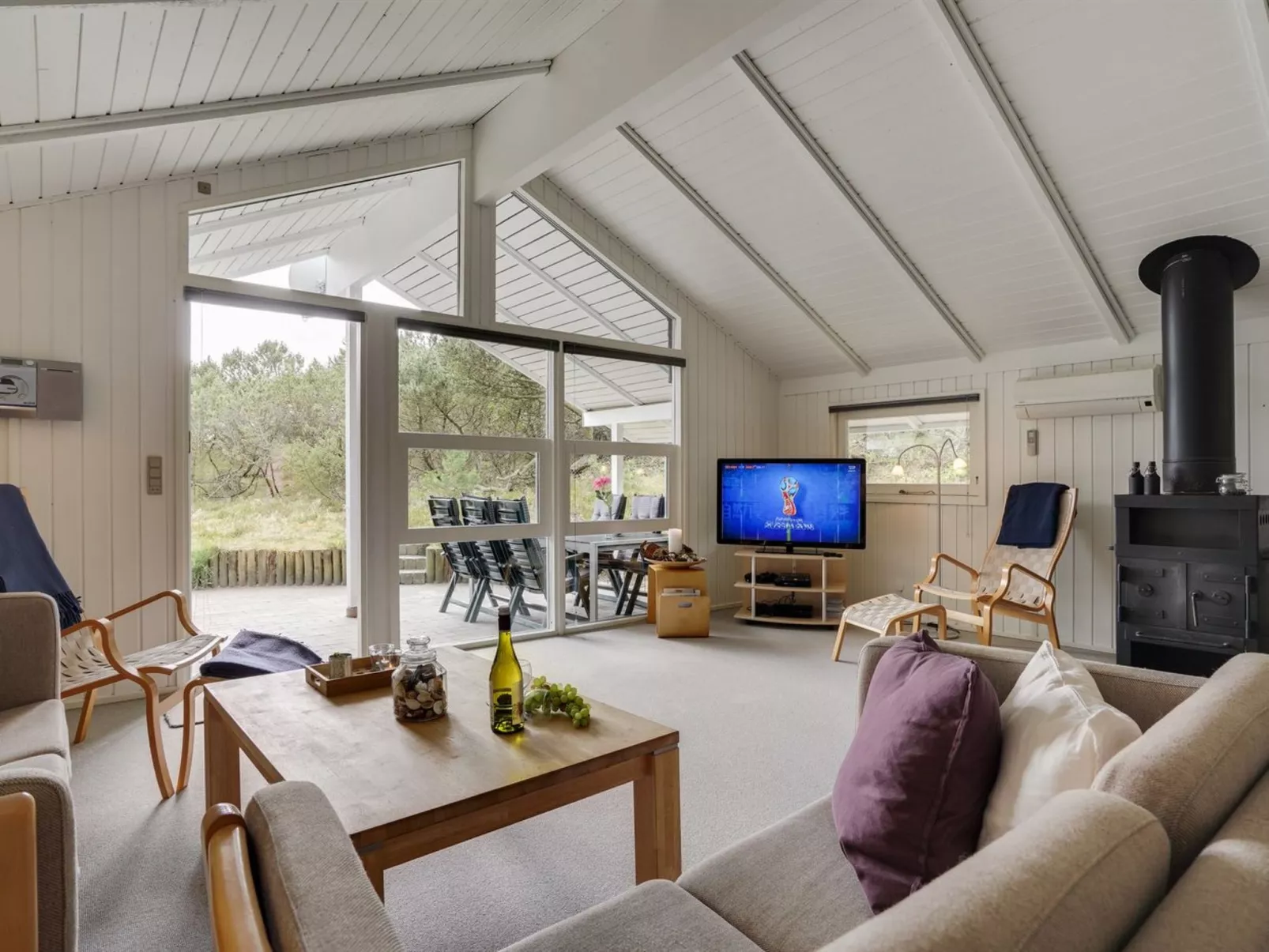 "Jannick" - 1.5km from the sea-Inside