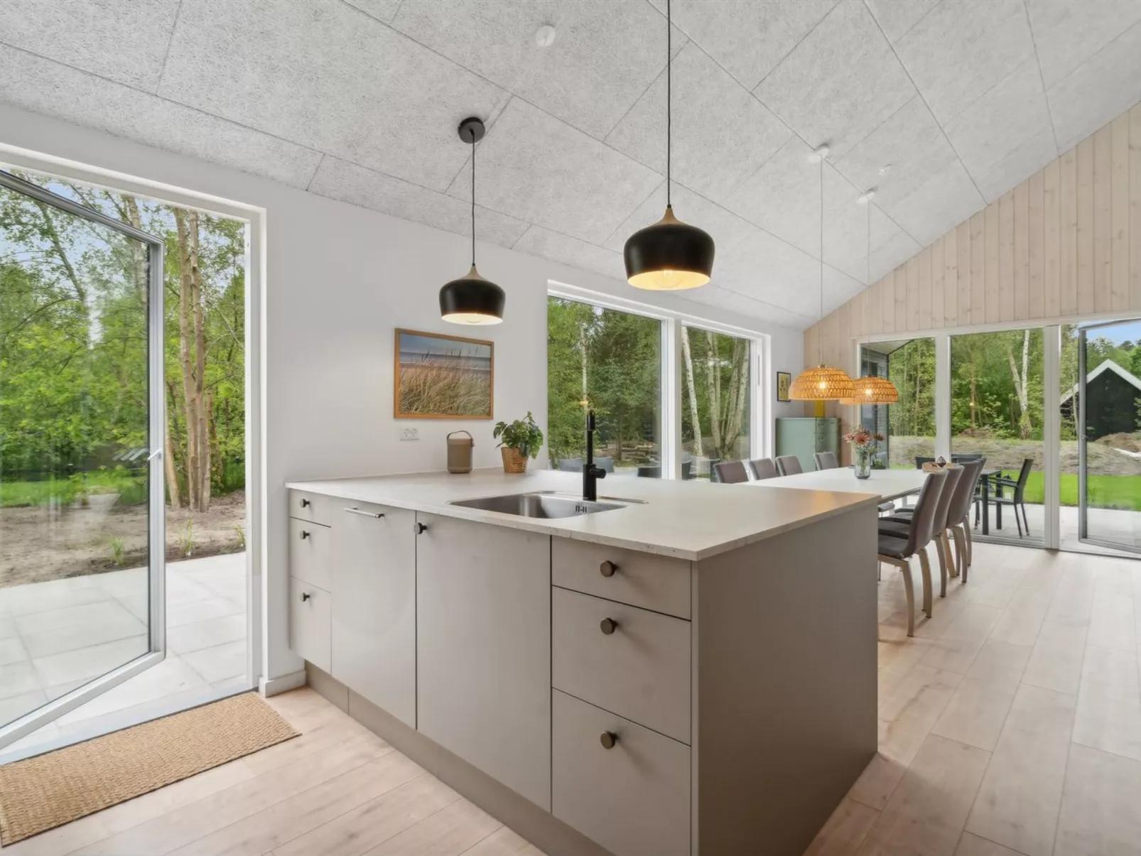 "Laina" - 250m from the sea-Inside