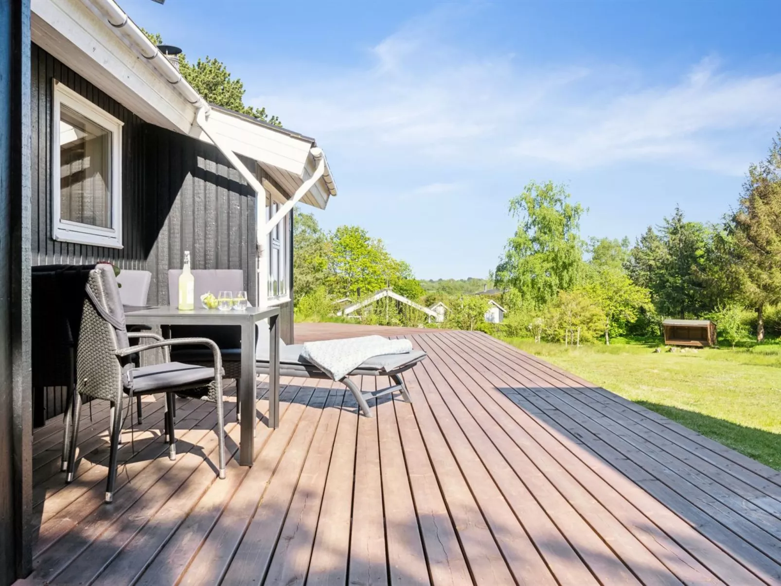 "Sheemen" - 900m from the sea-Outside