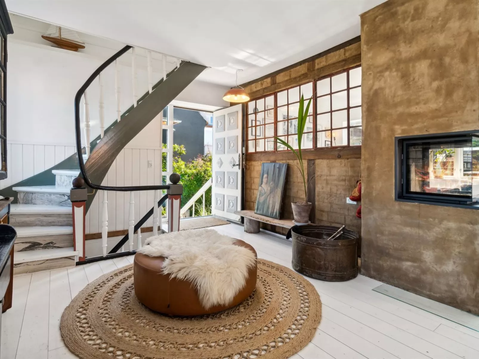 "Hebba" - 125m from the sea-Drinnen