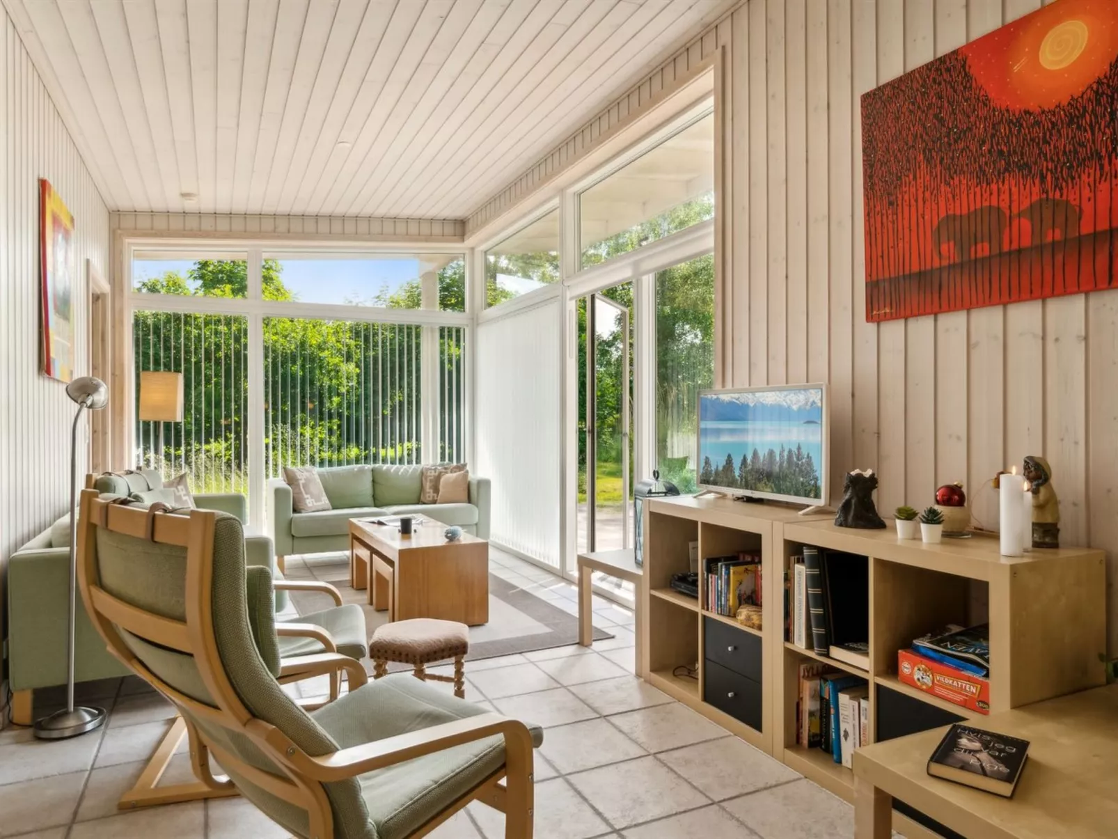 "Dagny" - 100m from the sea-Inside