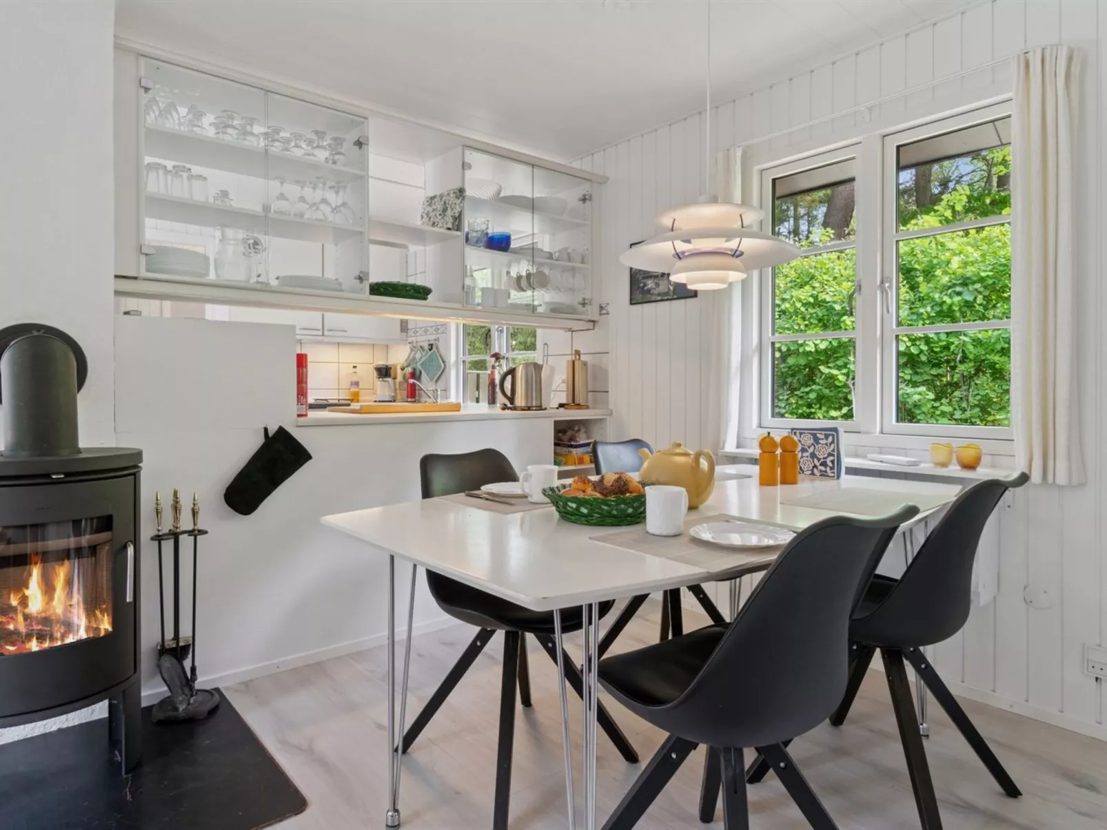 "Gail" - 200m from the sea-Drinnen