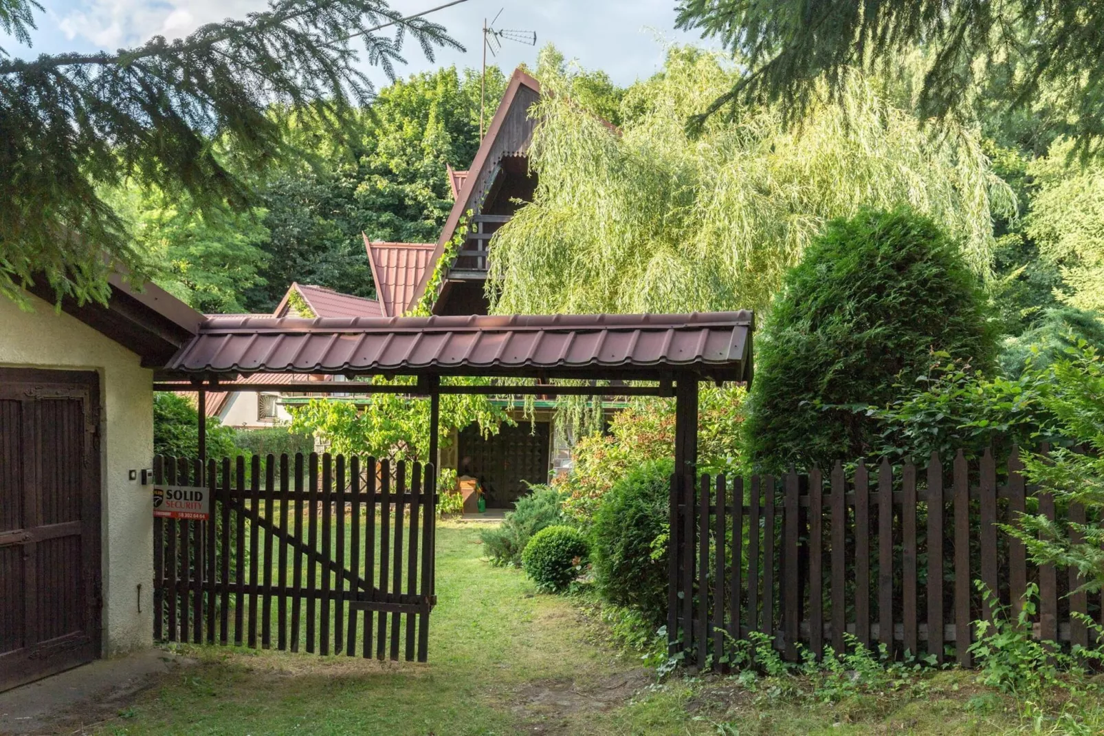 Dom wakacyjny dla 5 osób w Przewozie-Exterior in summer