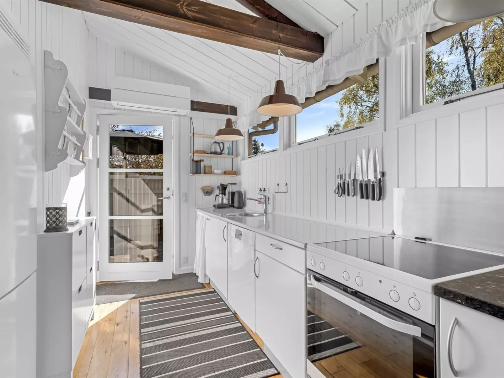 "Jalina" - 500m from the sea-Dedans