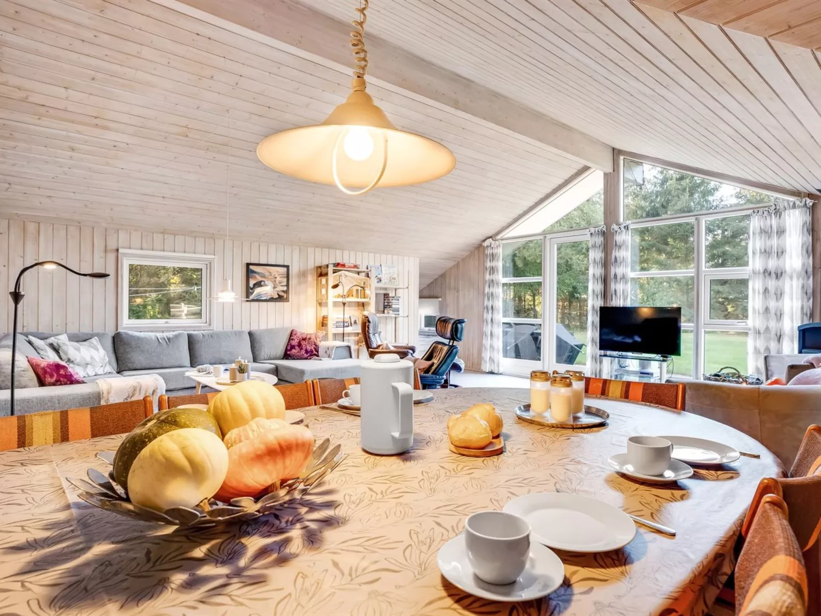 "Ayna" - 50m from the sea-Drinnen