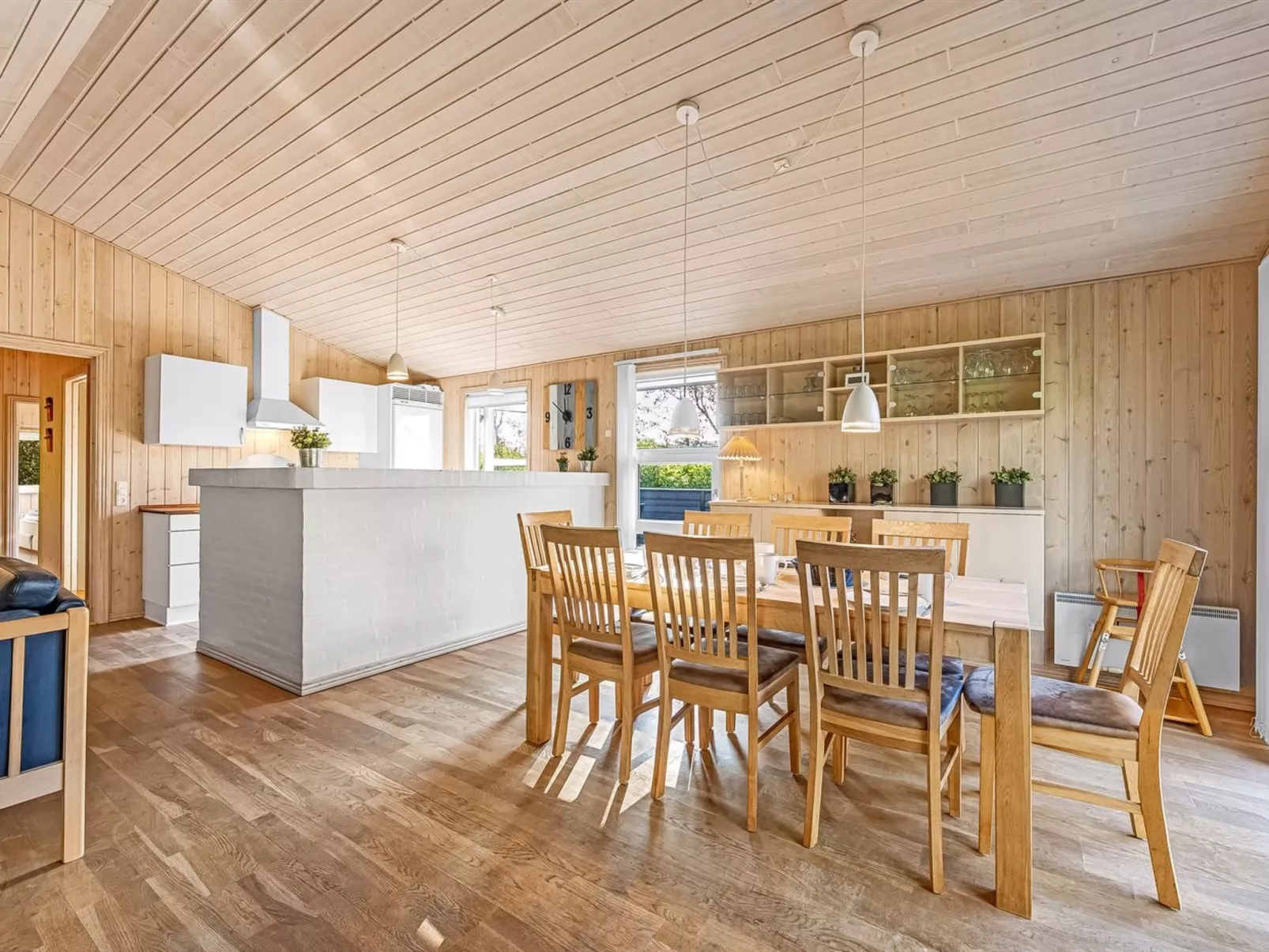 "Efka" - 600m to the fjord-Dedans