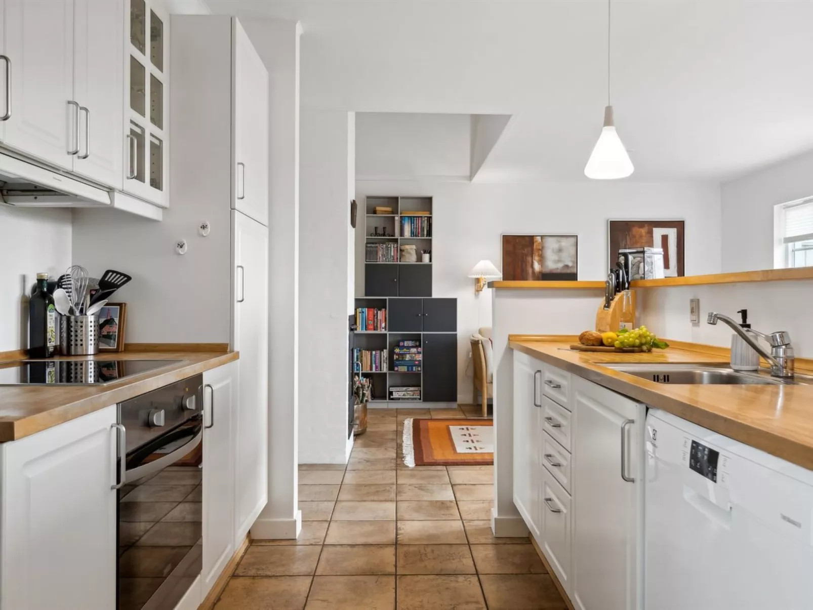 "Sakari" - 375m from the sea-Dedans