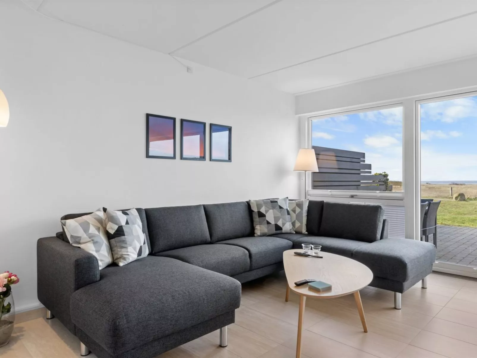 "Claudine" - 90m from the sea-Drinnen