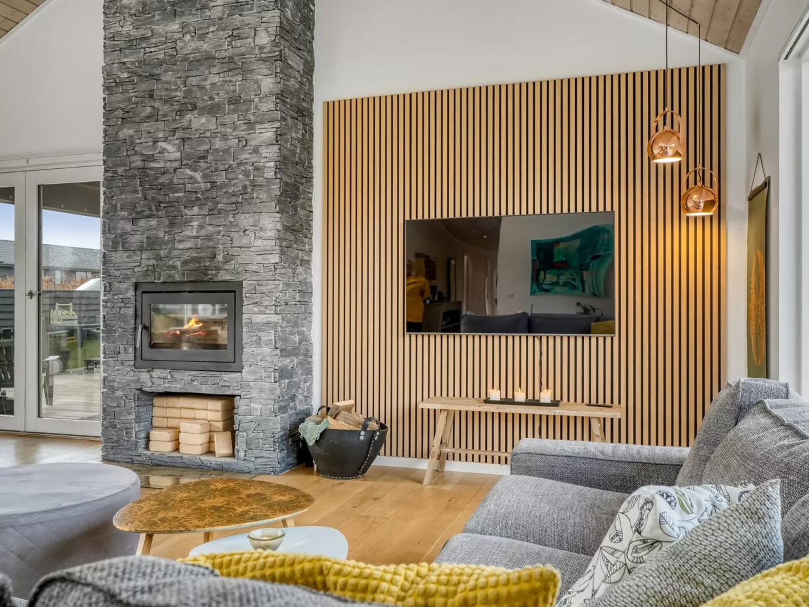 "Kato" -  from the sea-Inside