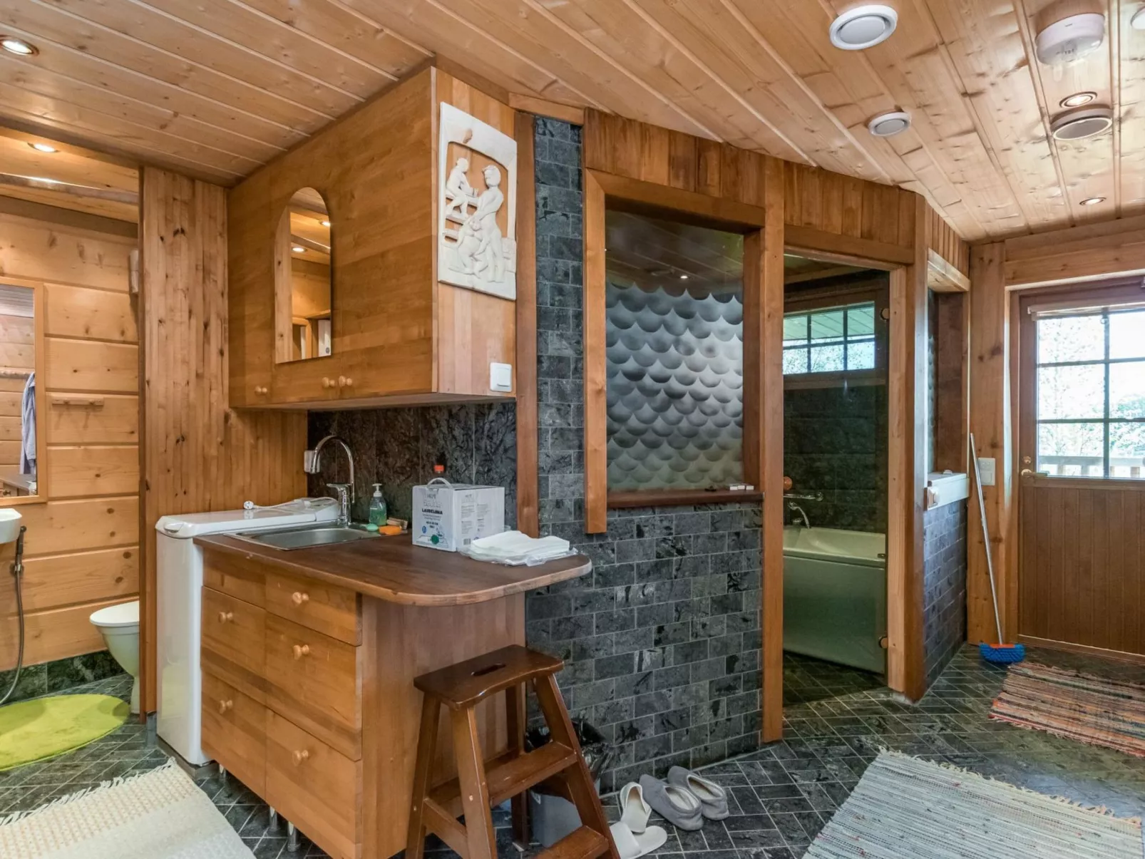 Villa pyöriäinen-Dedans