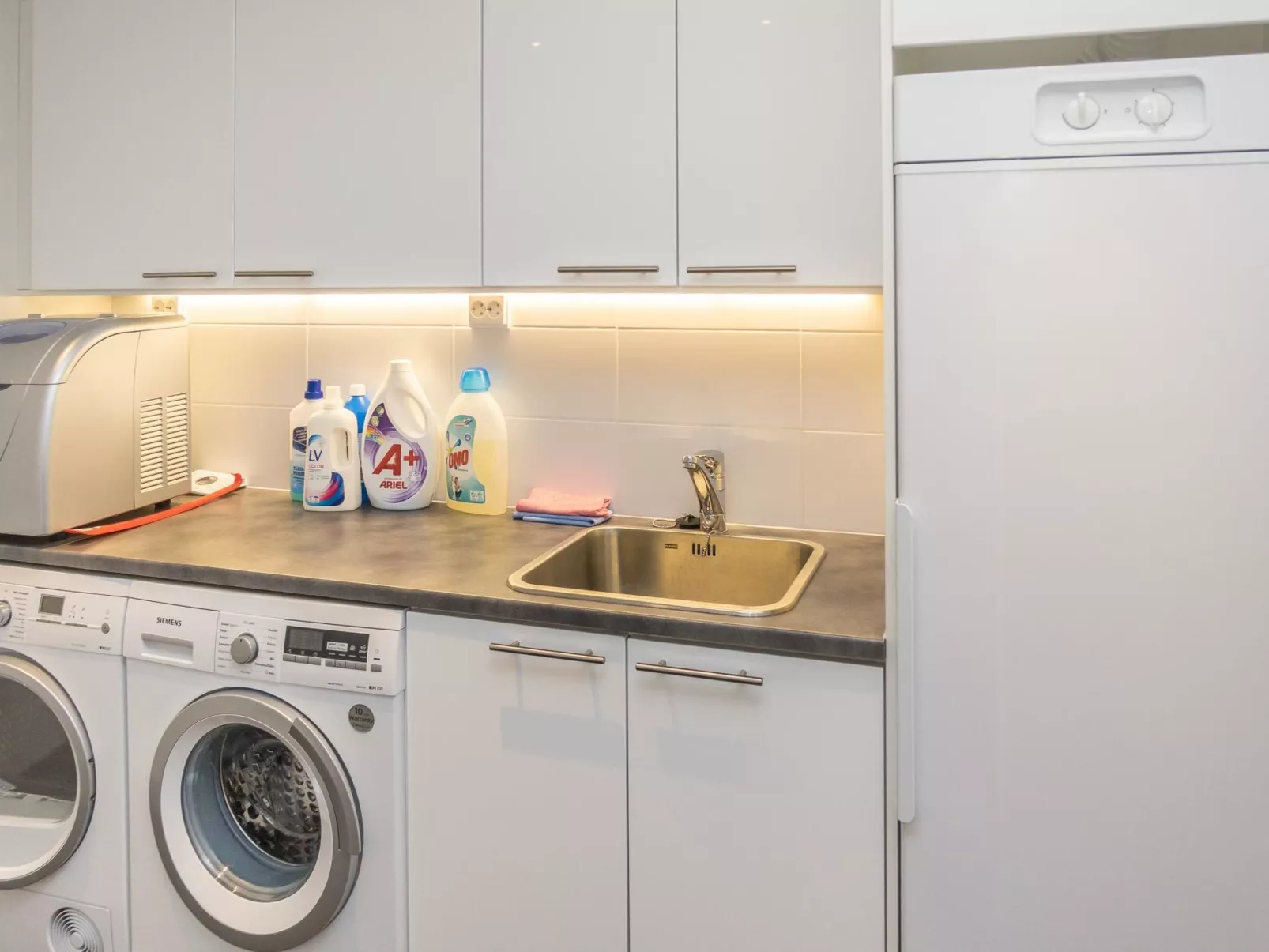 Holy lake chalet b-Drinnen