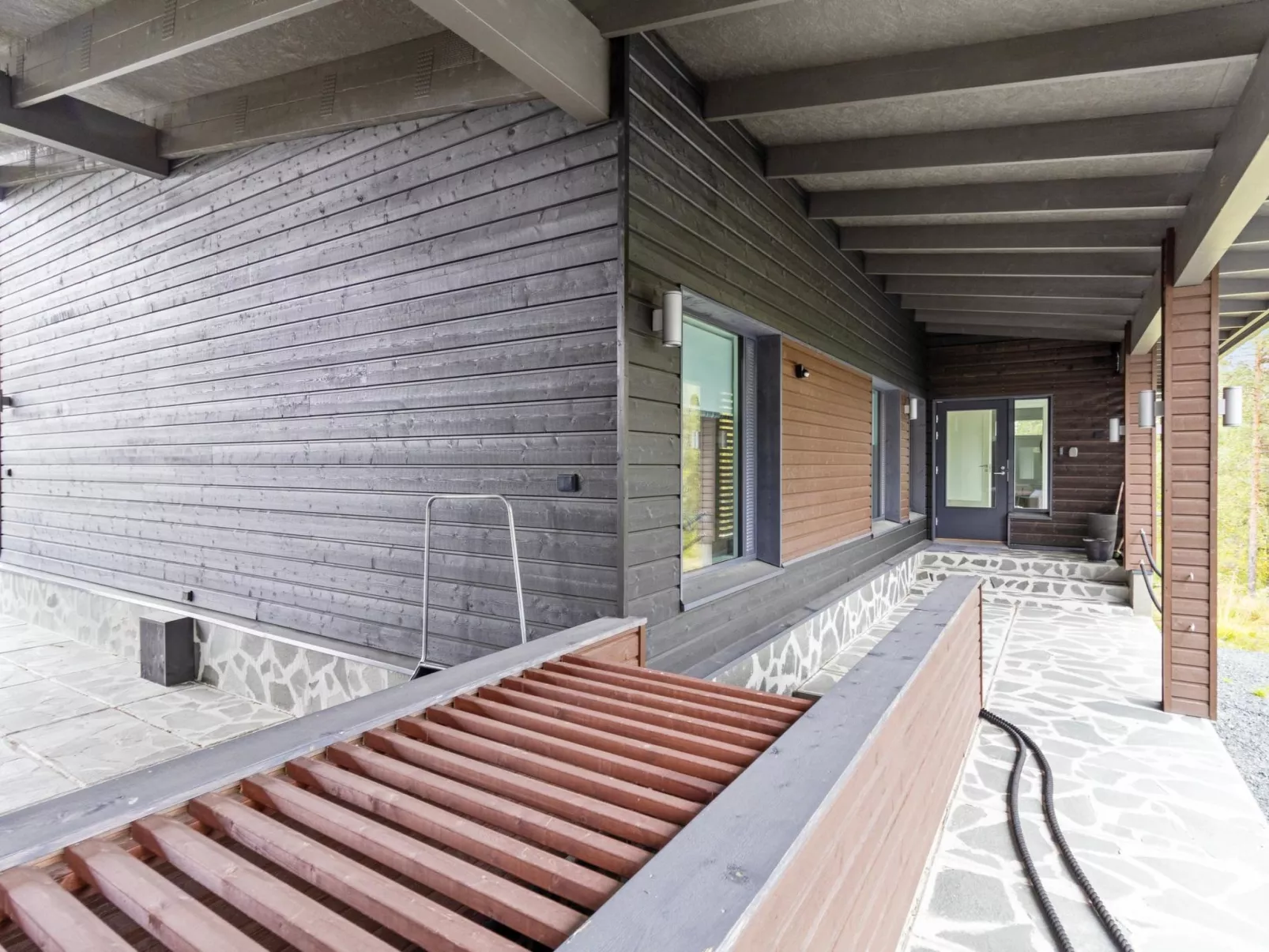 Holy lake chalet a-Drinnen