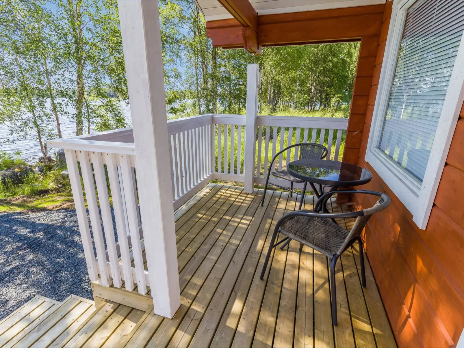 Ruka-kitkan kuukkeli-Dedans