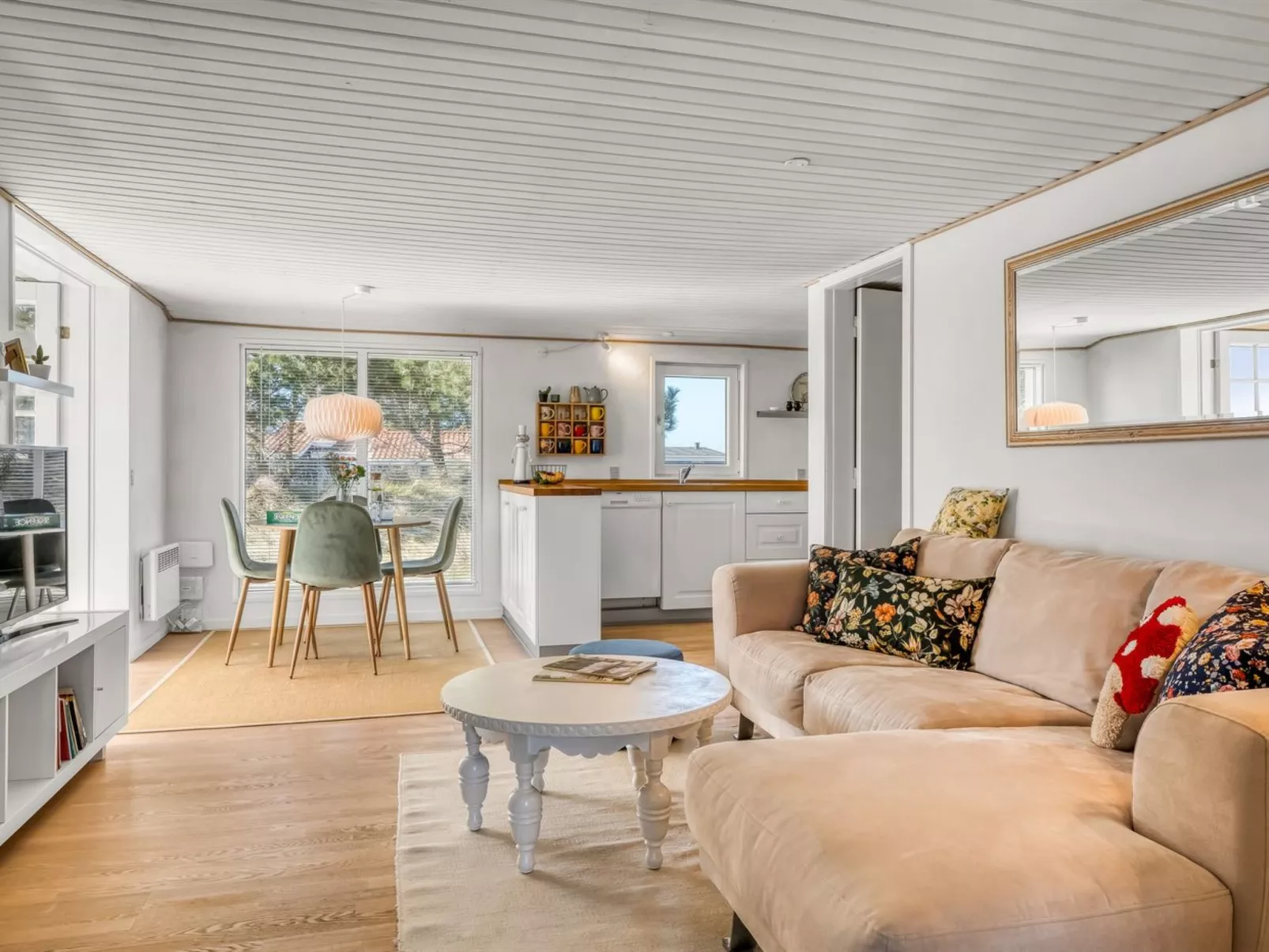 "Mynthe" - 500m from the sea-Drinnen