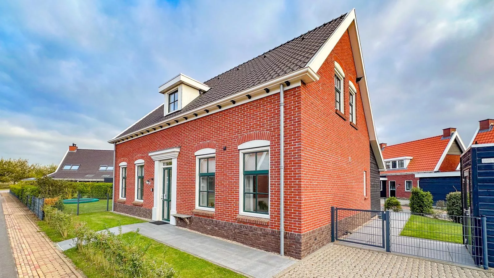 Dune Design 38-Außenbereich Sommer