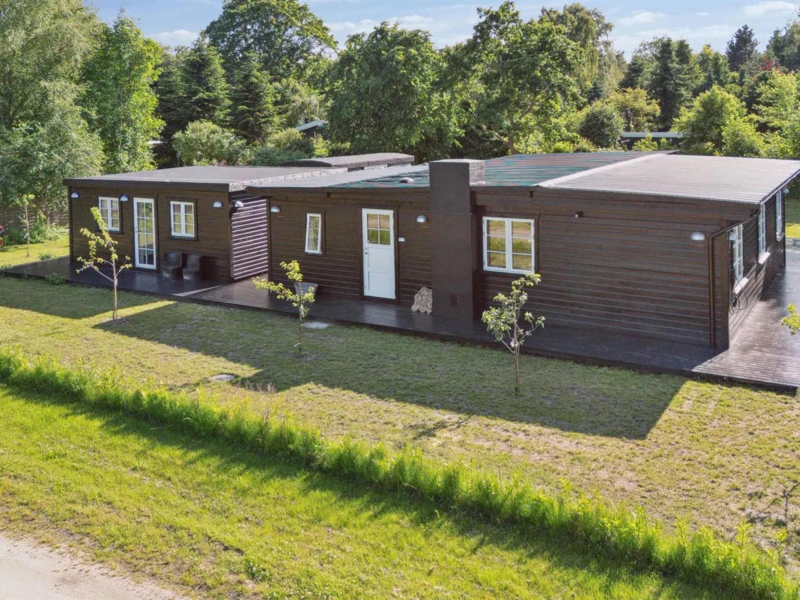 "Thrym" - 2.5km from the sea-Outside