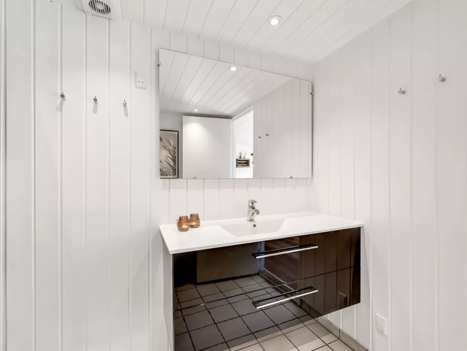 "Agnes" - 900m from the sea-Drinnen