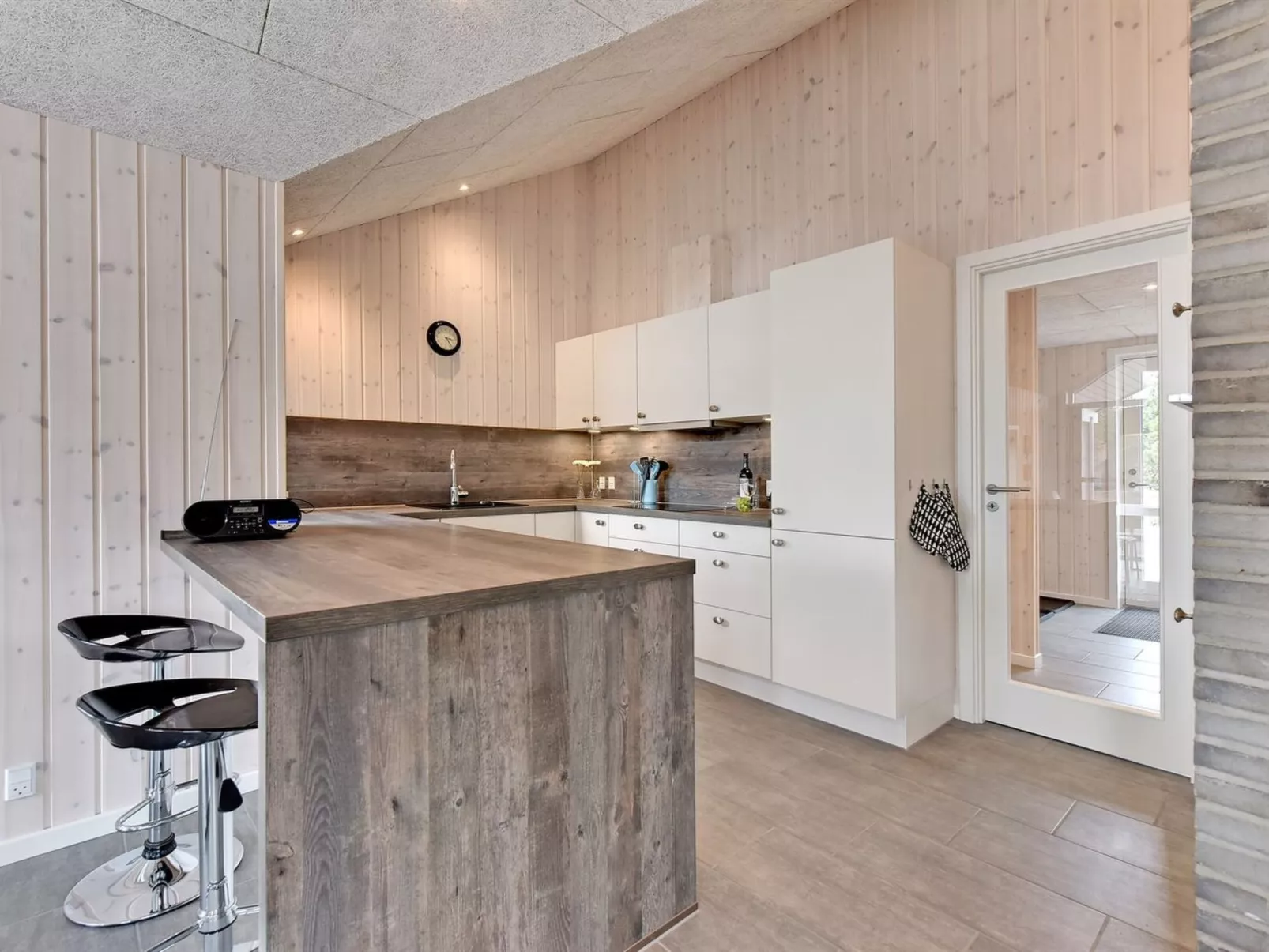 "Hwithoveth" - 1.4km from the sea-Dedans