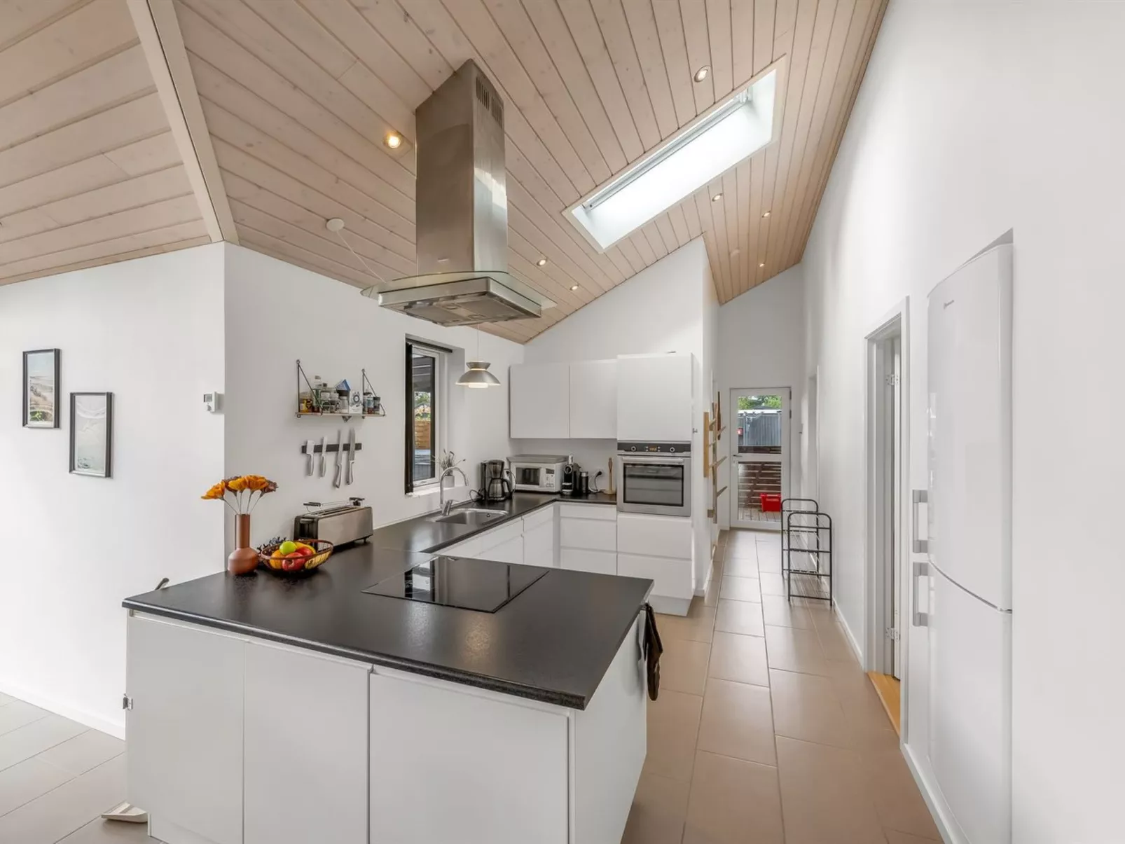 "Smilla" - 1.1km from the sea-Drinnen