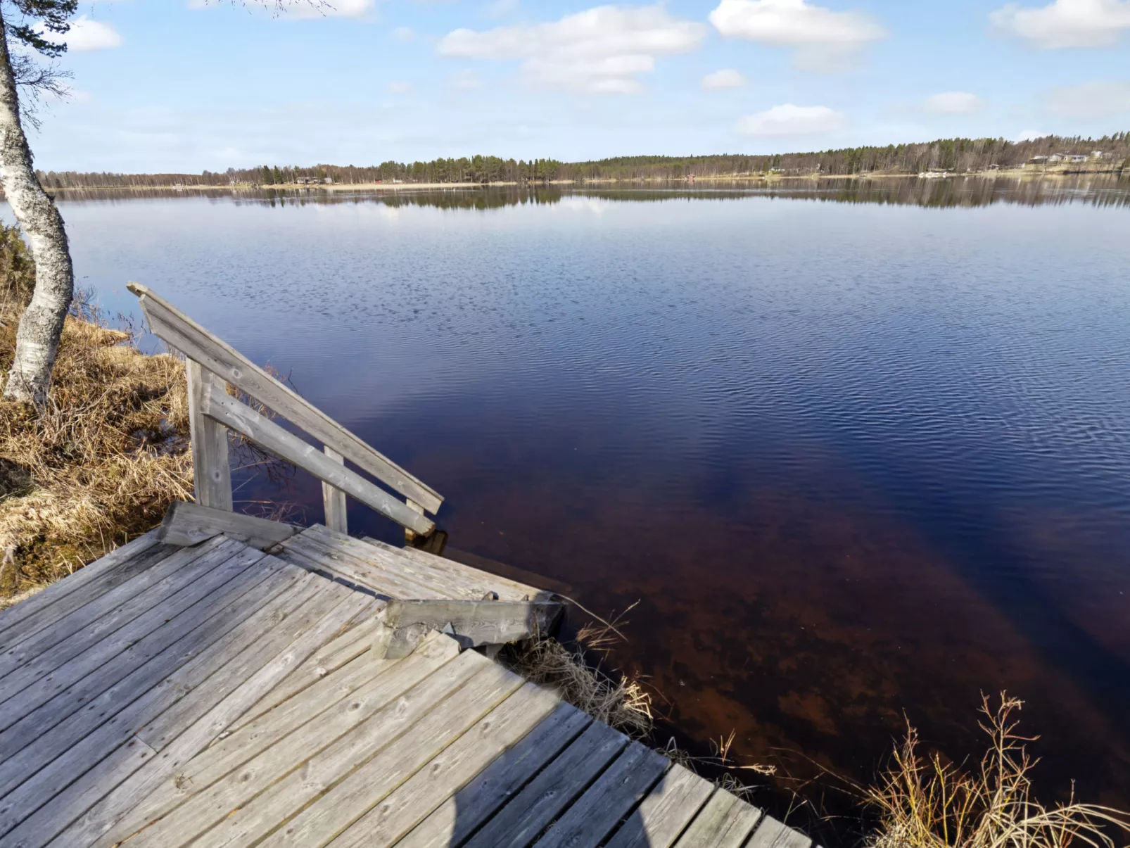 Lumikenttien kutsu-Drinnen